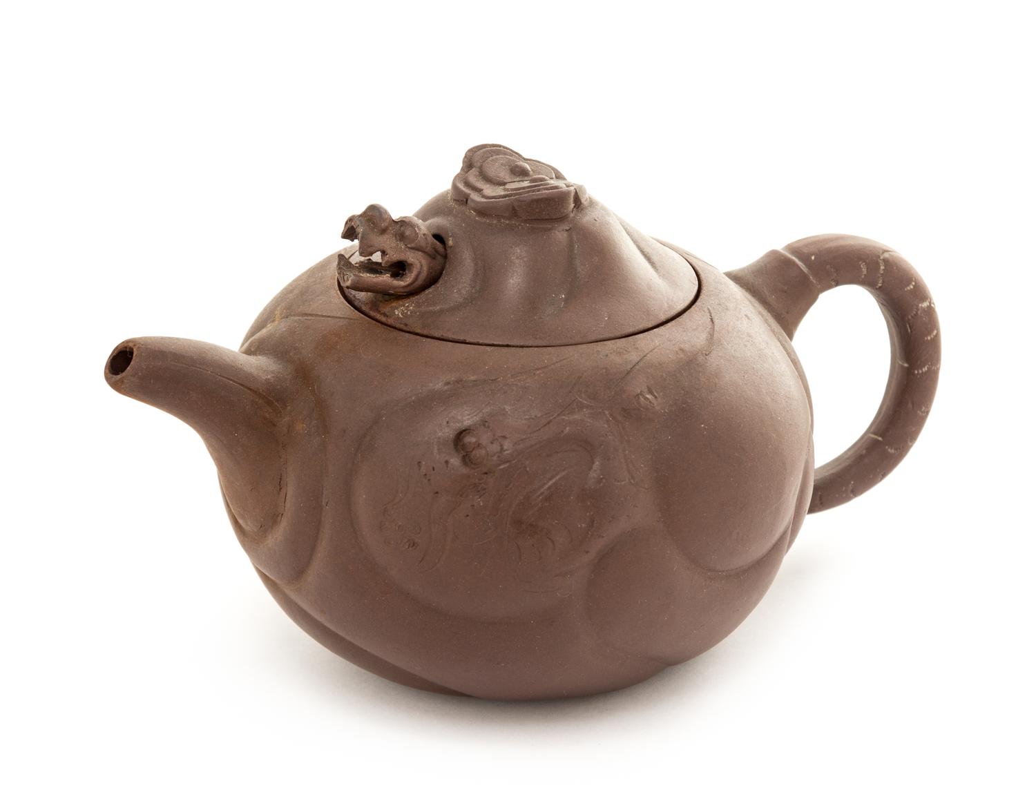 A Chinese Yixing Pottery Teapot