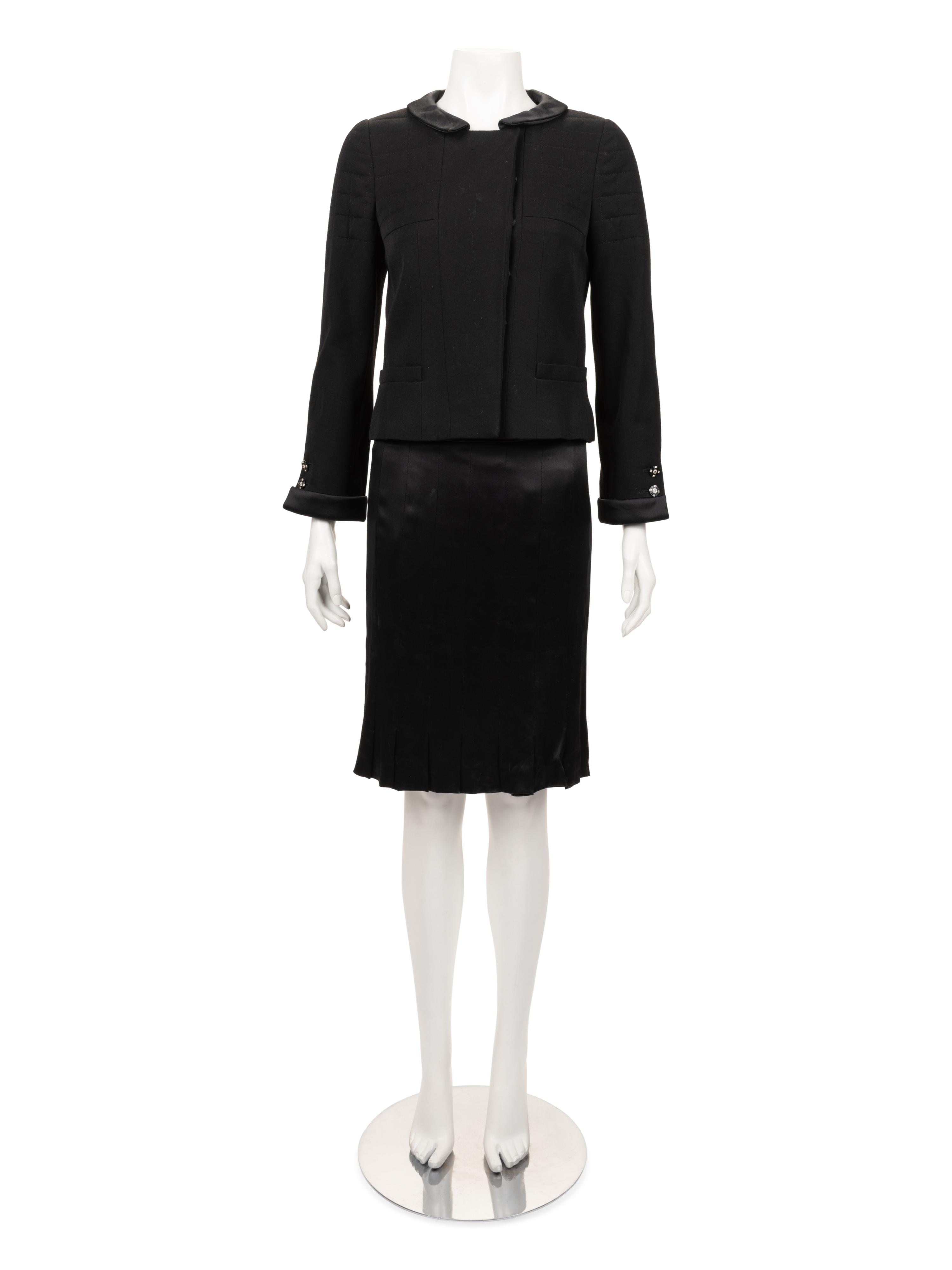 Chanel Quilted Skirt Suit Trimmed in Satin, Fall 2006