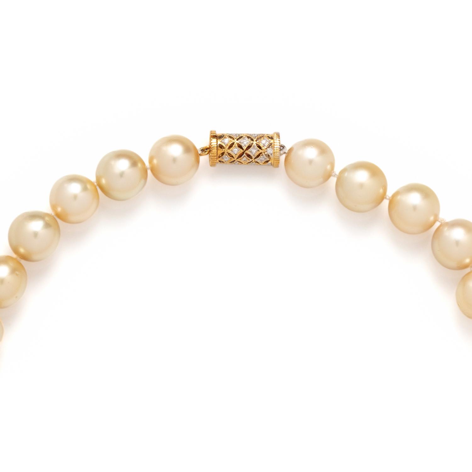 GOLDEN SOUTH SEA CULTURED PEARL NECKLACE