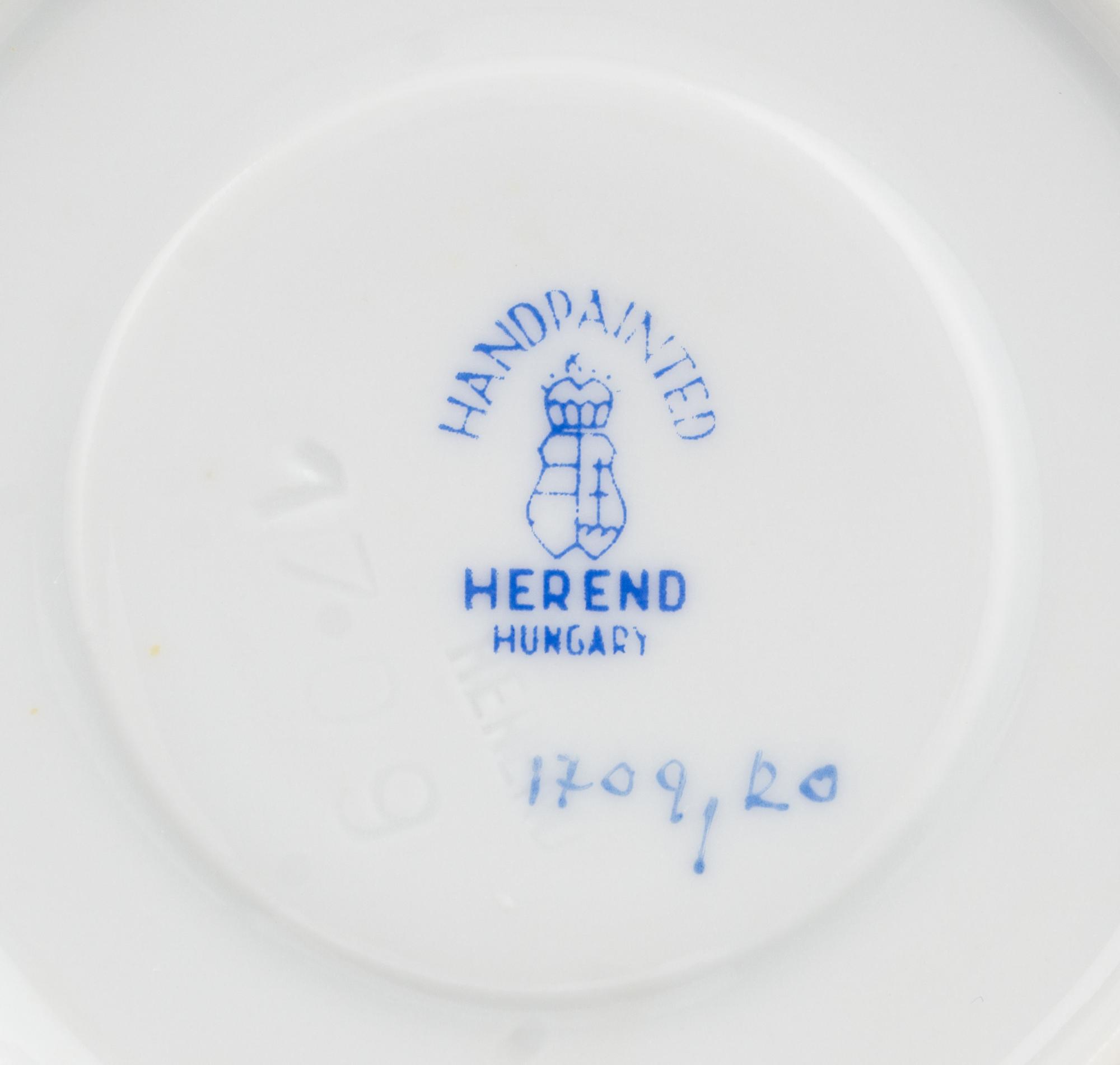 A Herend Porcelain Rothschild Bird Dinner Service