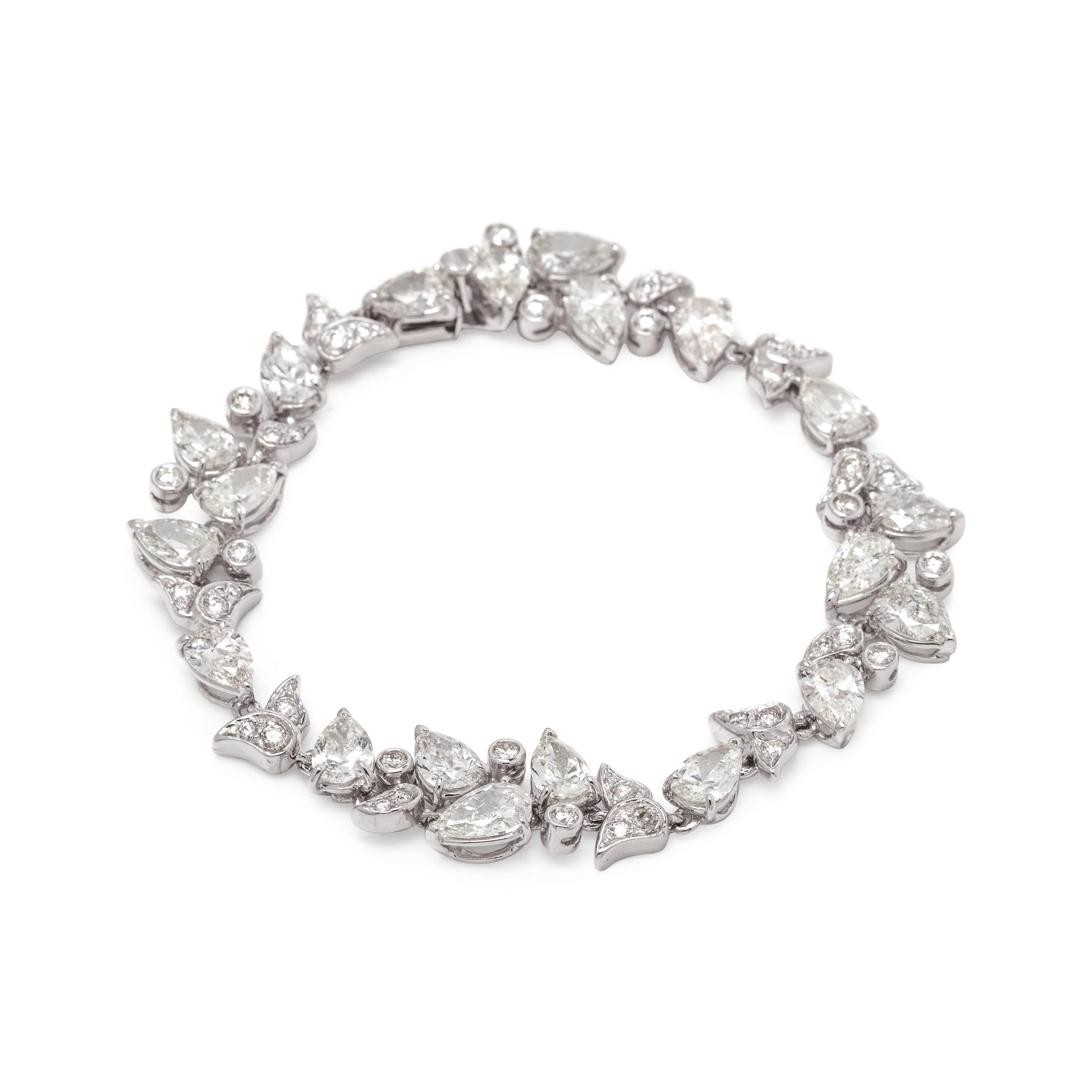 DIAMOND CLUSTER BRACELET