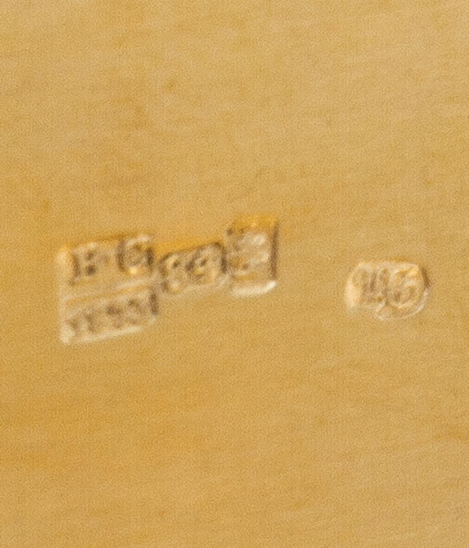 A Russian Niello Silver Cigarette Case, Maker's mark Cyrillic DP, assay mark of B. Savinsky, Moscow, 1873, the lid decorated with a sce