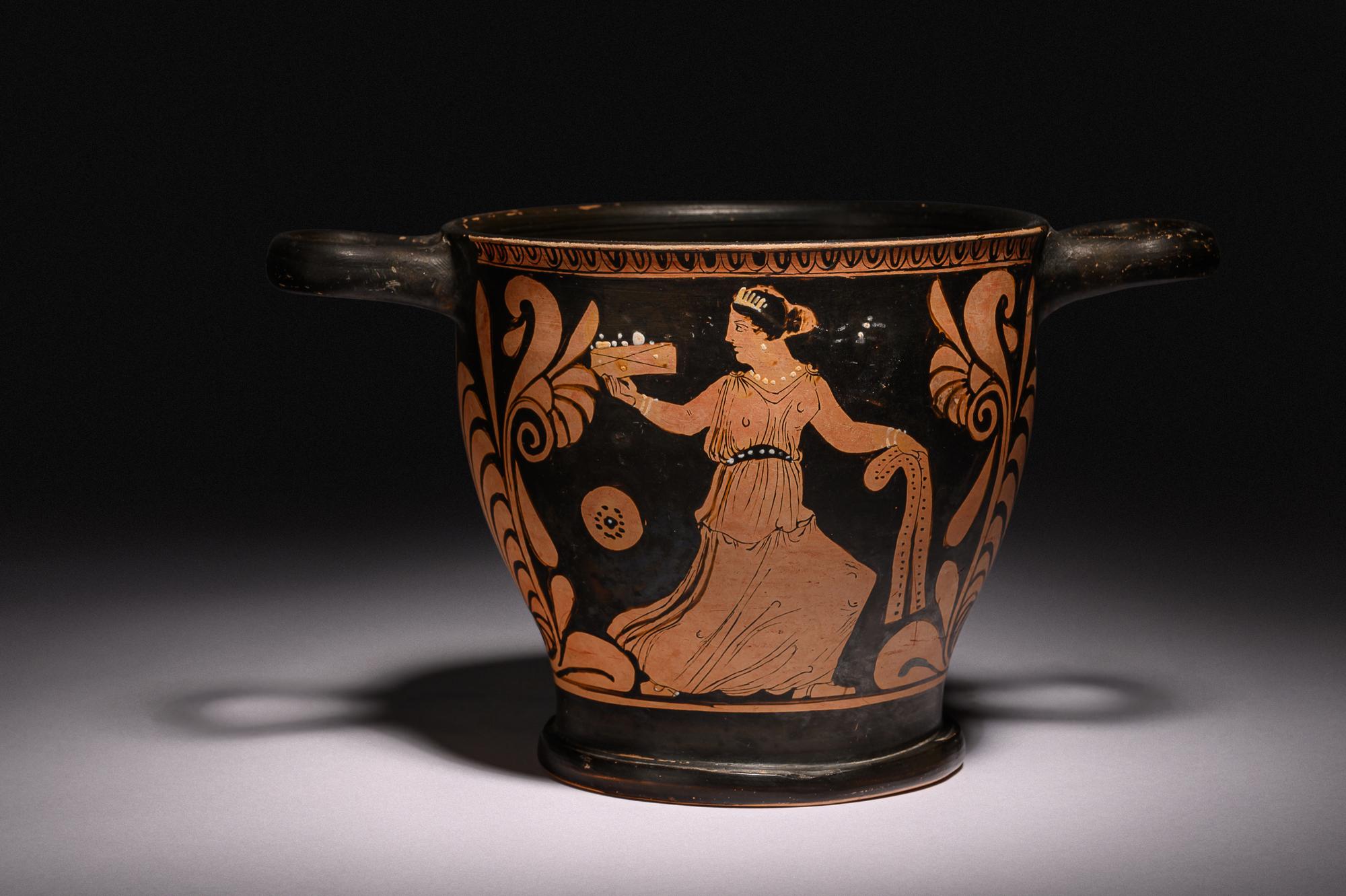 A Campanian Terracotta Skyphos