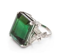 A Platinum, Green Tourmaline and Diamond Ring, 13.25 dwts.