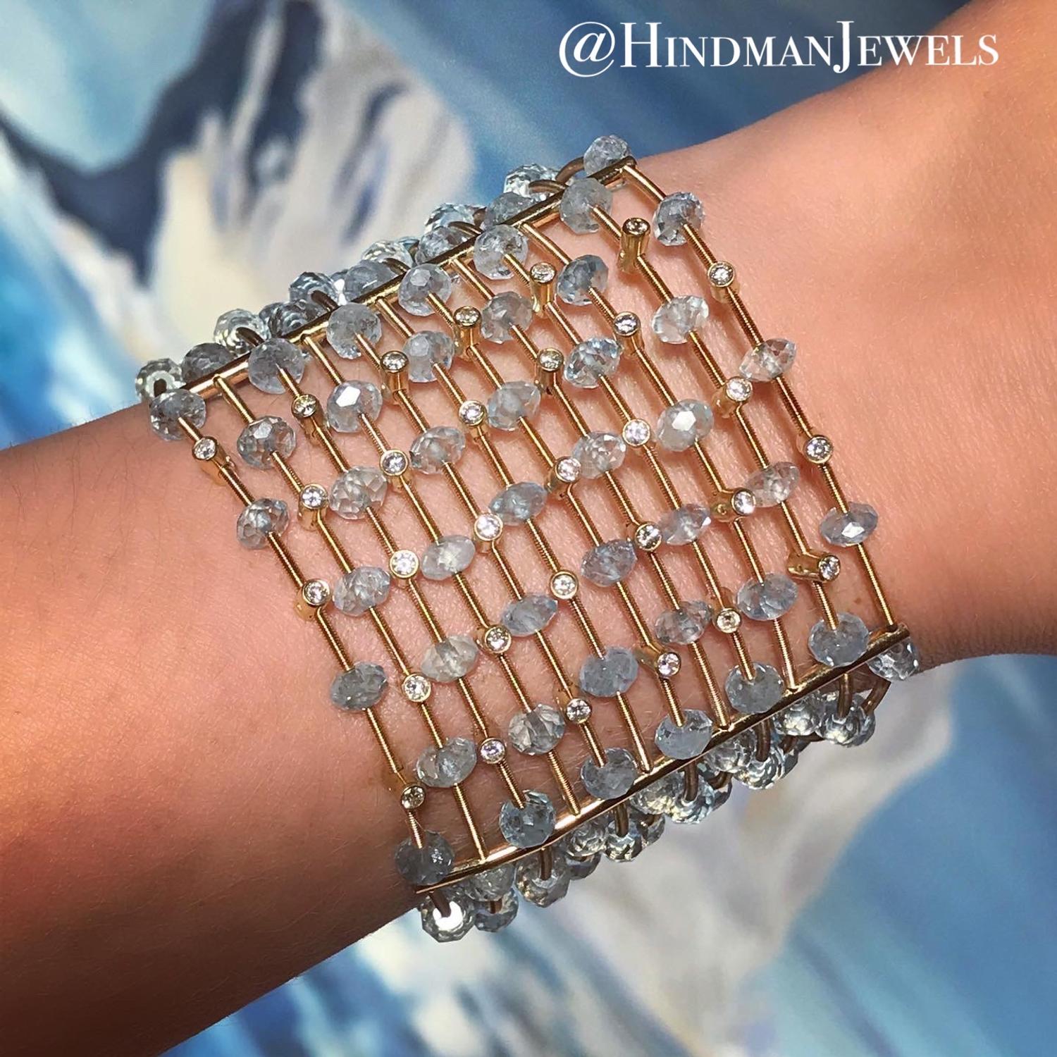 VANCOX, YELLOW GOLD, AQUAMARINE AND DIAMOND BRACELET