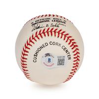 A Willie Stargell Single Signed Autograph Baseball (Beckett Authentication Services Certified)