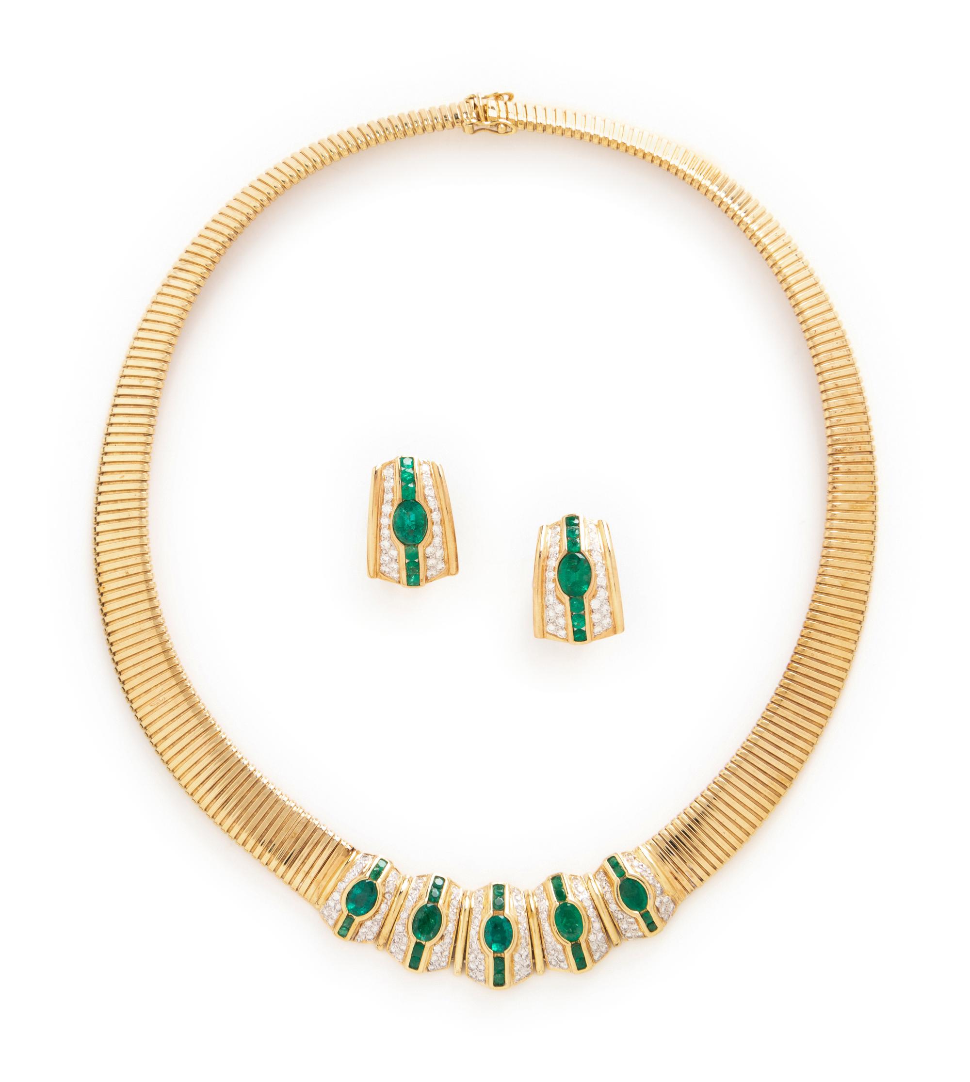 BICOLOR GOLD, EMERALD AND DIAMOND SUITE