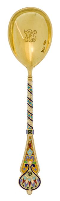 A Russian Enameled Silver-Gilt Teaspoon, Mark of Ivan Khlebnikov with Imperial warrant, Moscow, early 20th century, having an enameled