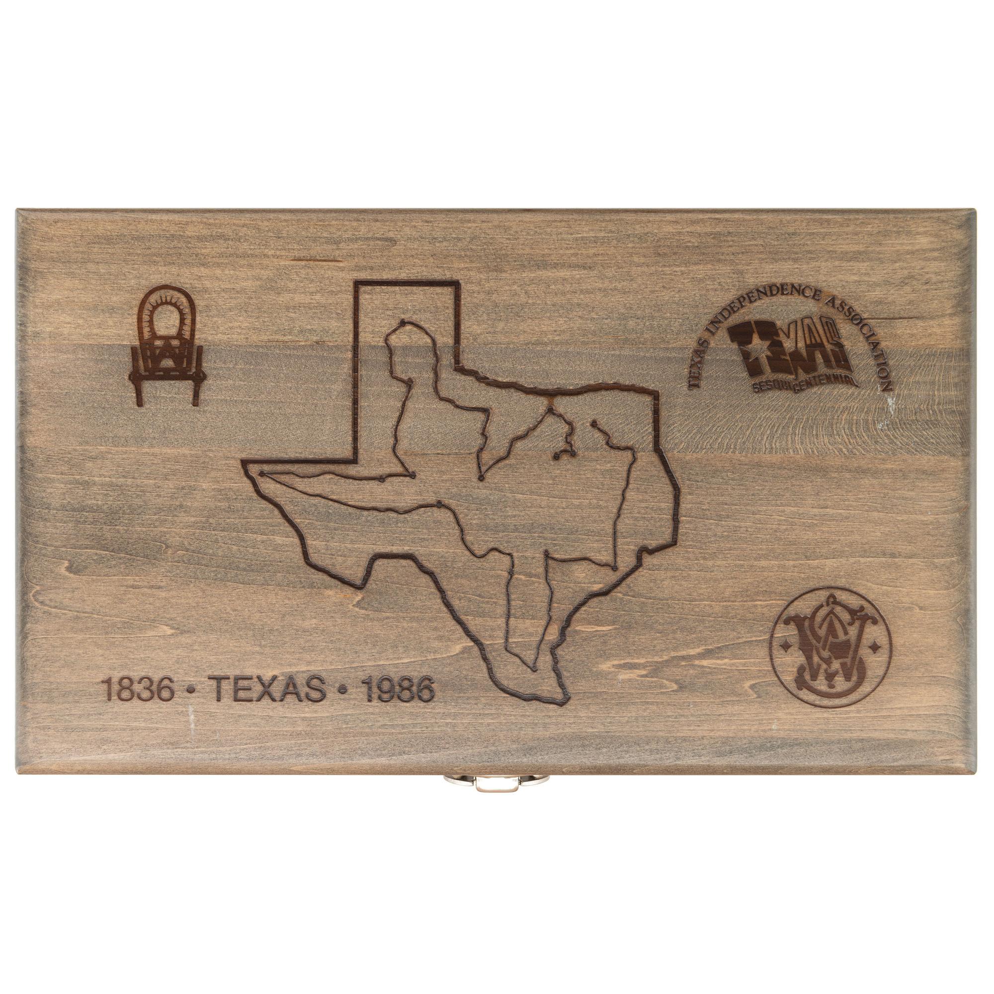 *Smith & Wesson Model 544 Texas Commemorative in Shipping Box with Presentation Case