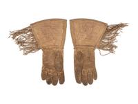 Plateau Beaded Hide Gauntlets