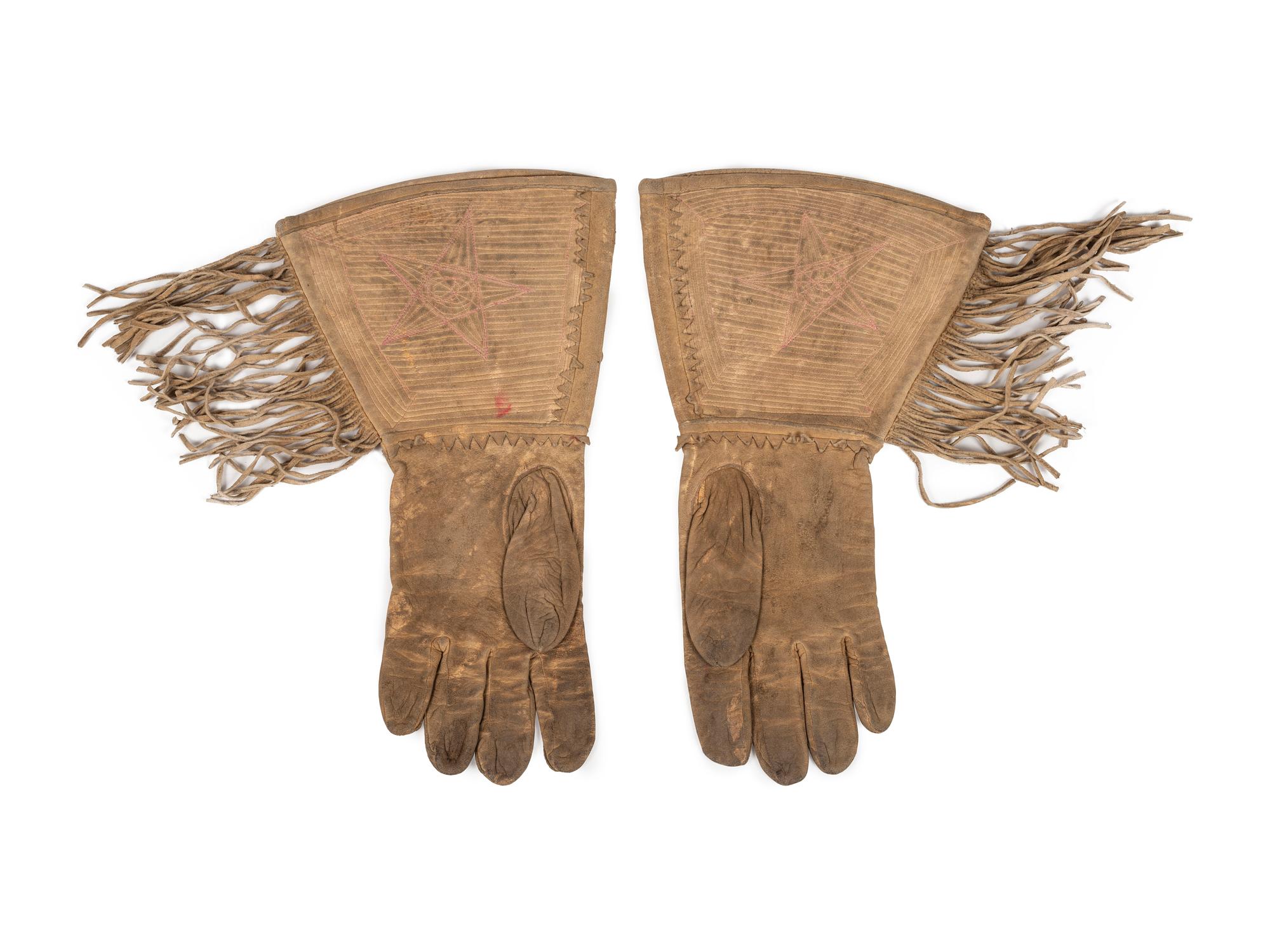 Plateau Beaded Hide Gauntlets
