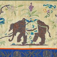 A large Chinese silk needlework valance hanging 絲織大帷幔一件 Possibly late 19th century ????????