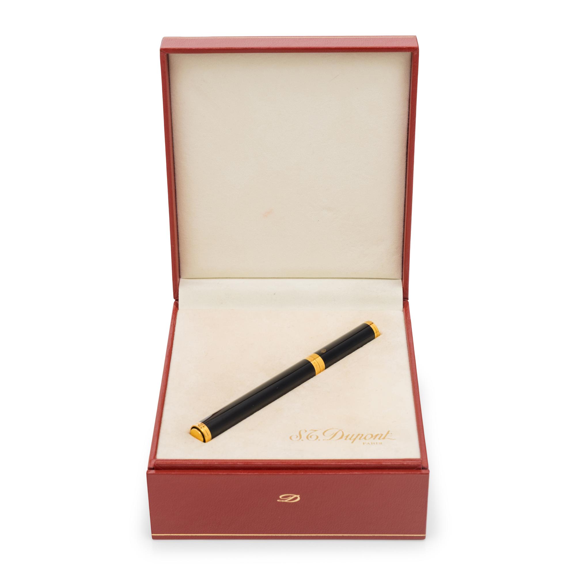 S.T. Dupont, Black Laque de Chine Pen
