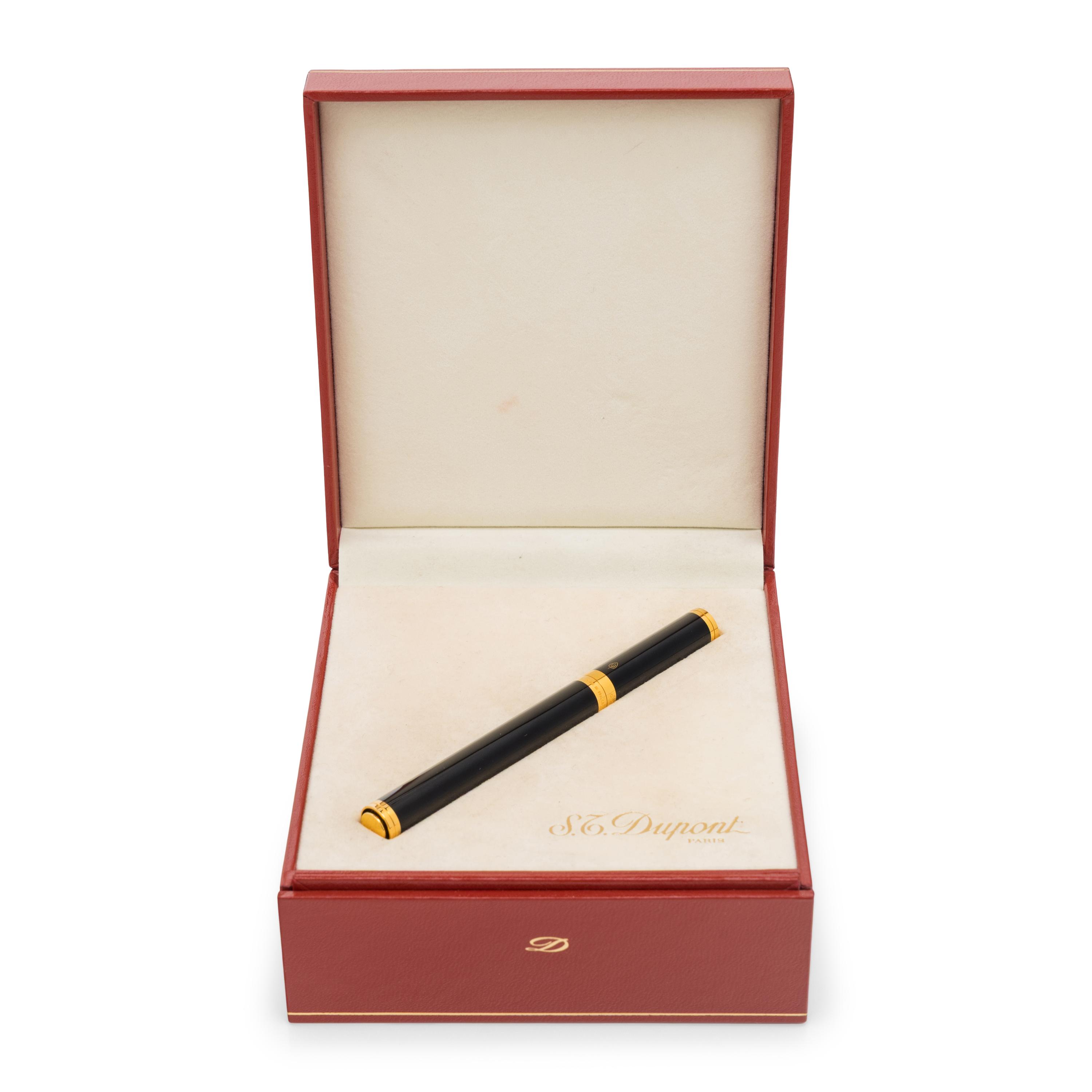 S.T. Dupont, Black Laque de Chine Pen