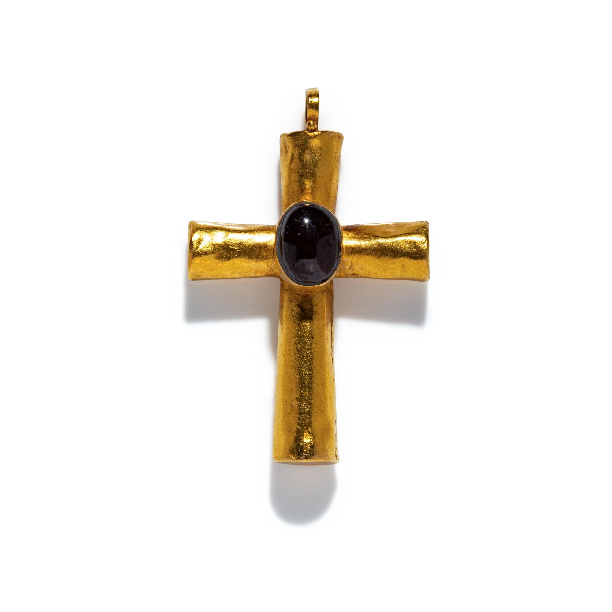 A Byzantine Gold and Garnet Cross Pendant