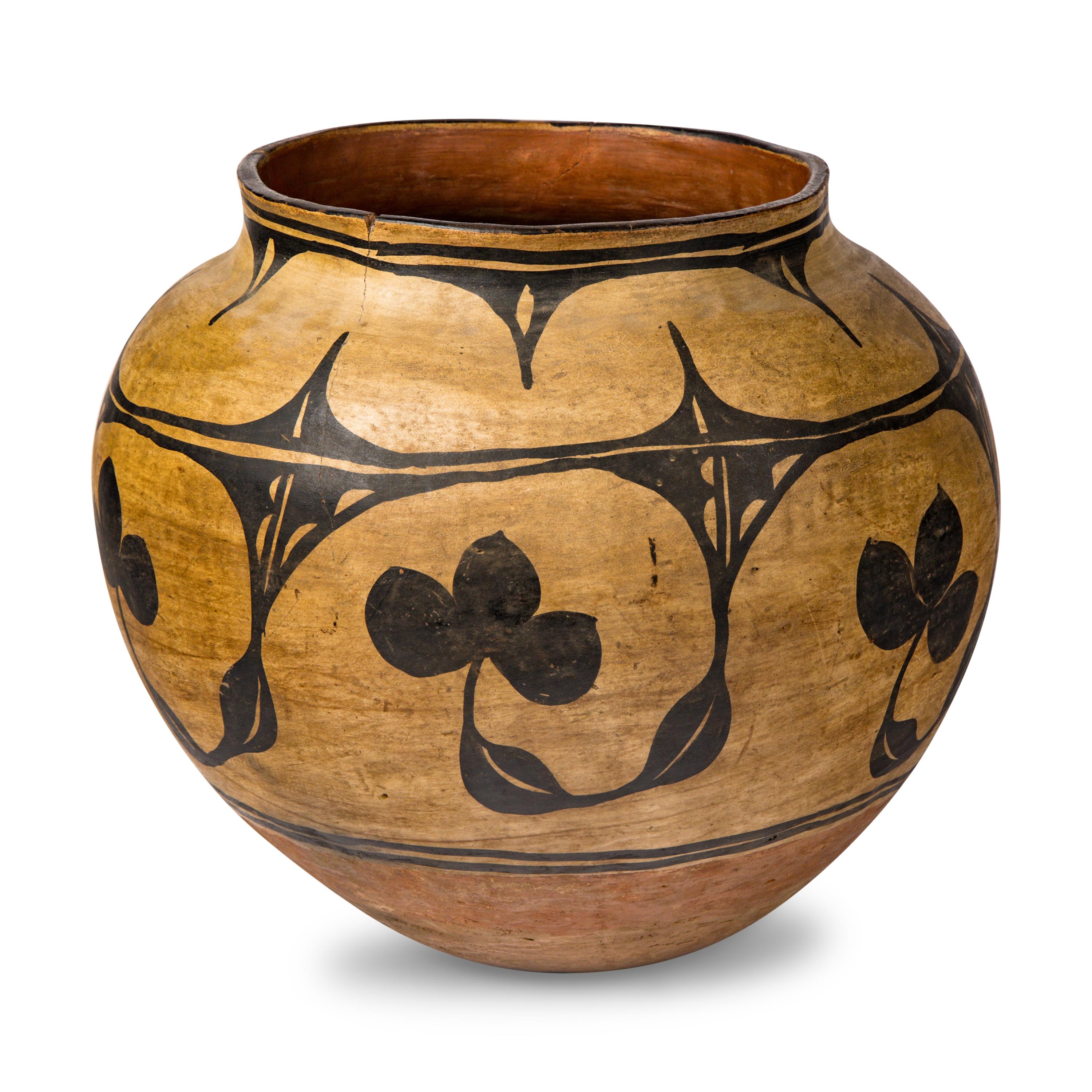 Kewa Pottery Storage Jar