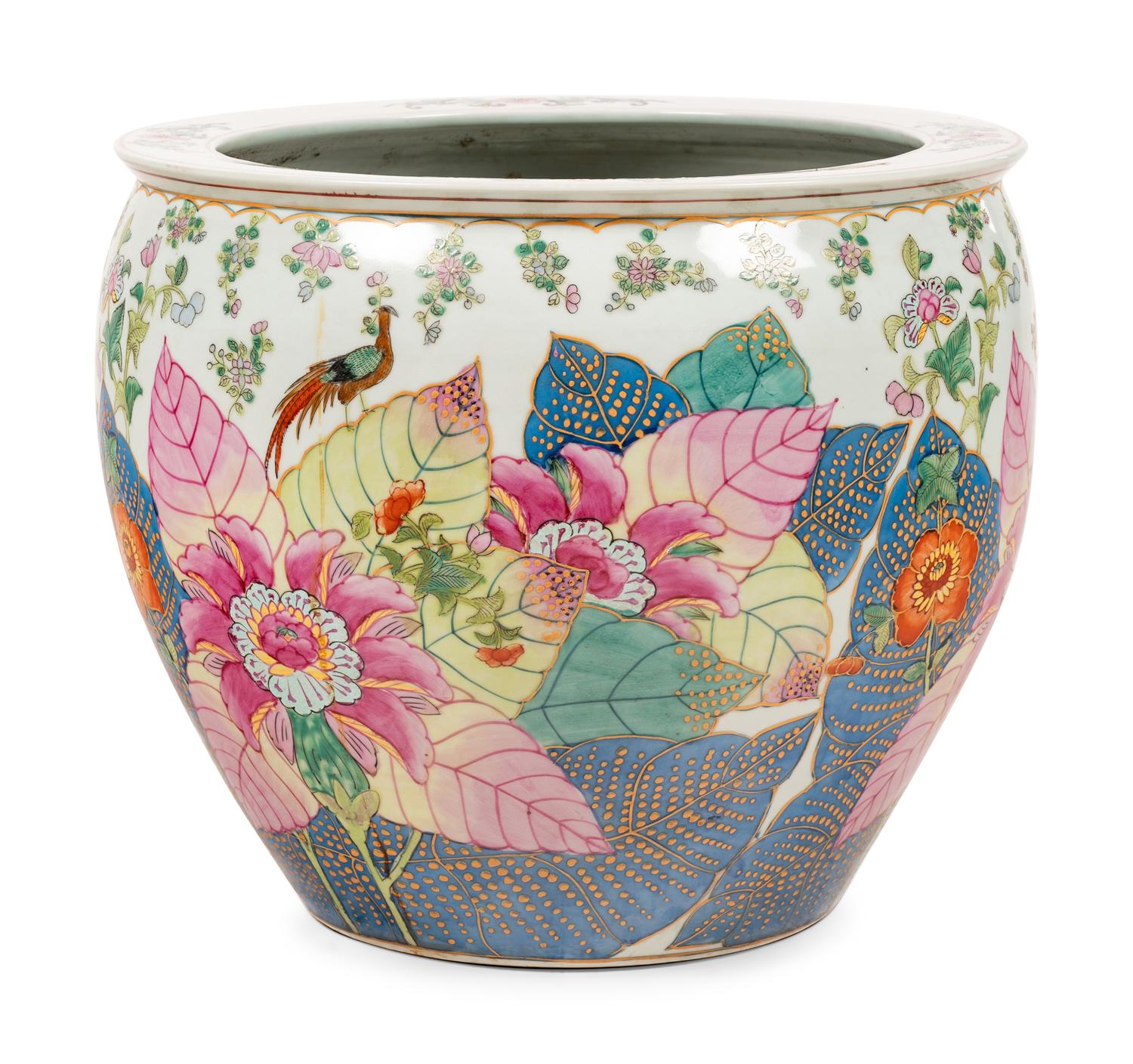 A Chinese Export Porcelain "Tobacco Leaf" Jardinière