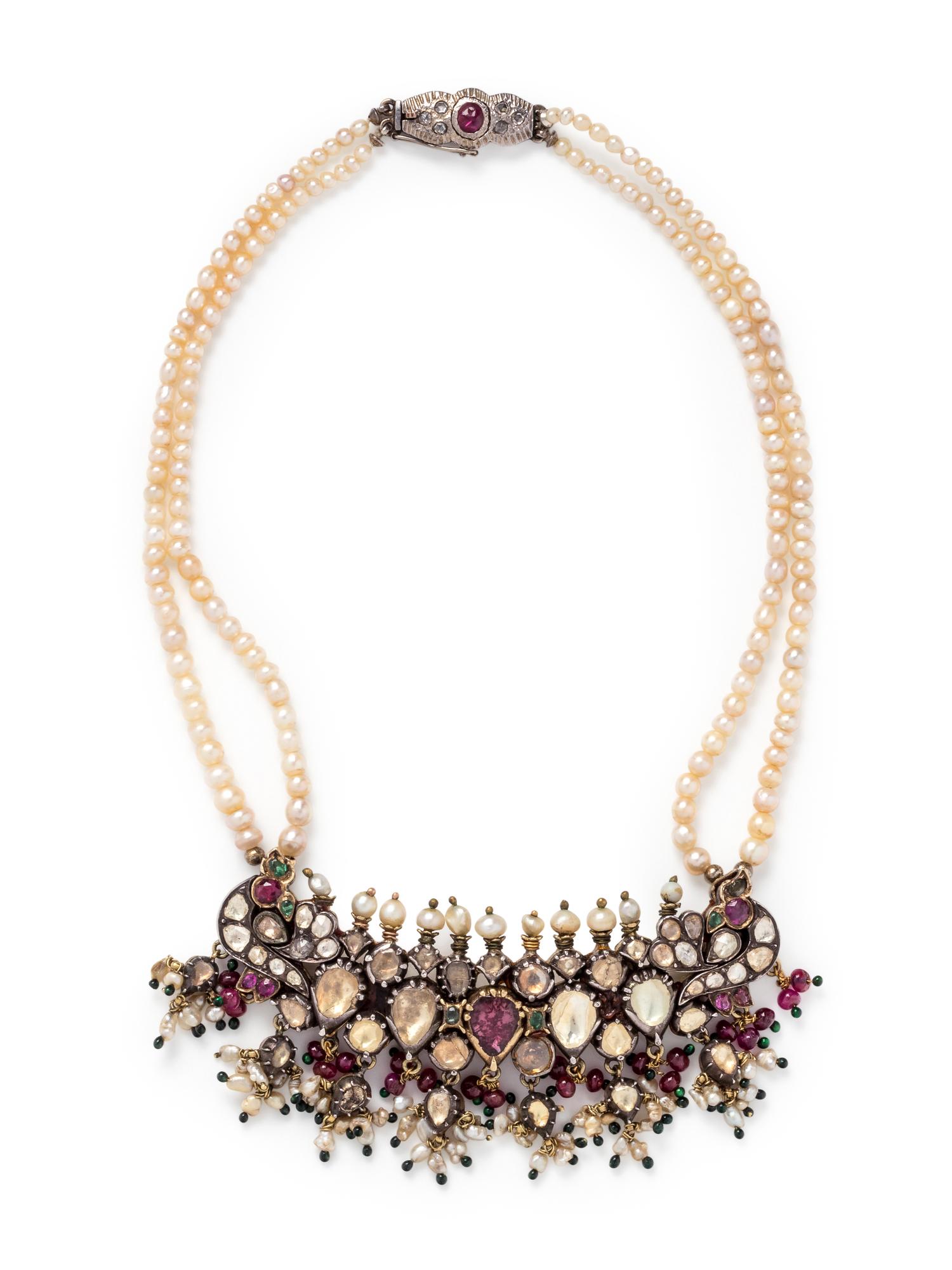 PEARL AND GEMSTONE NECKLACE