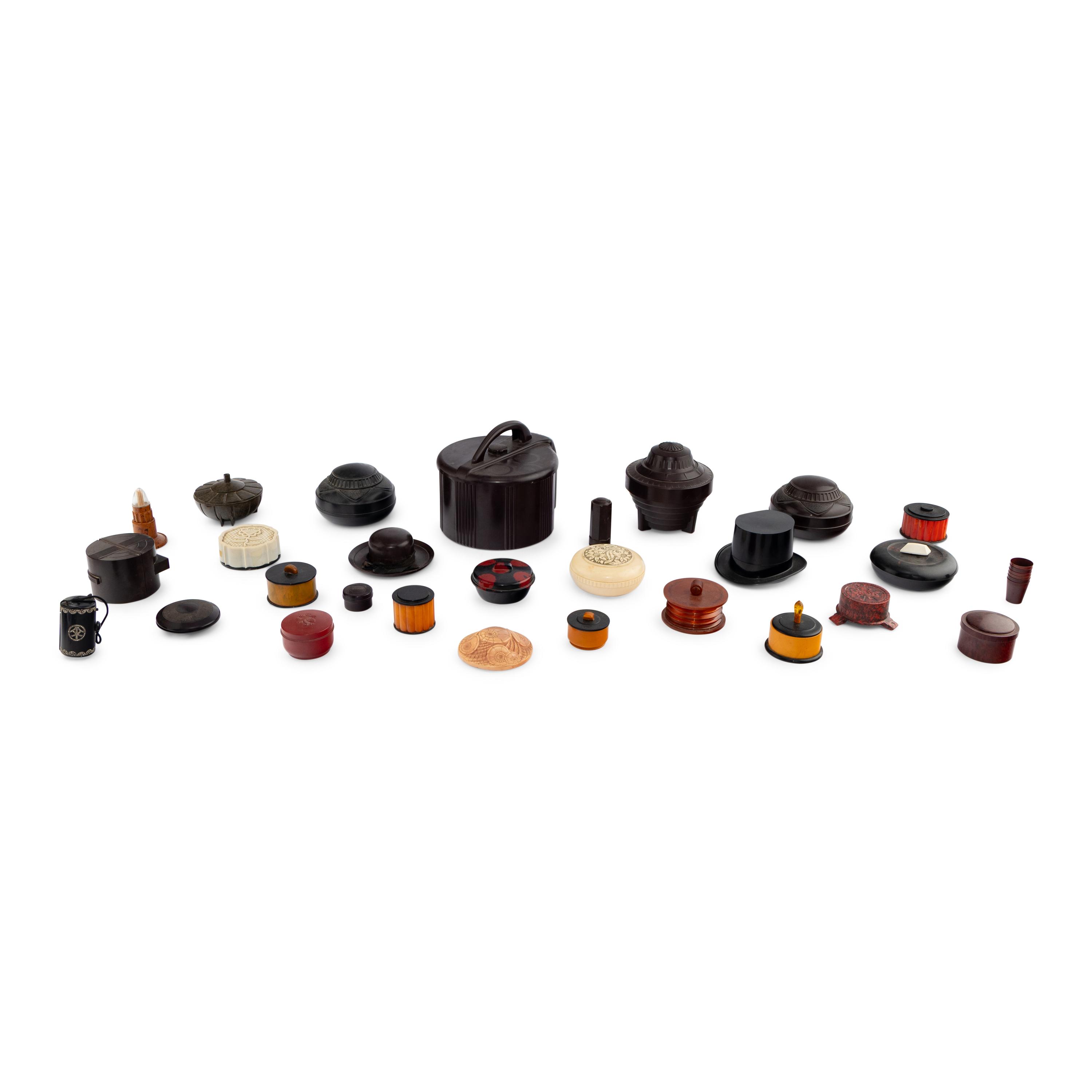 Art Deco Early 20th Century — A Group of 28 Round Bakelite Items