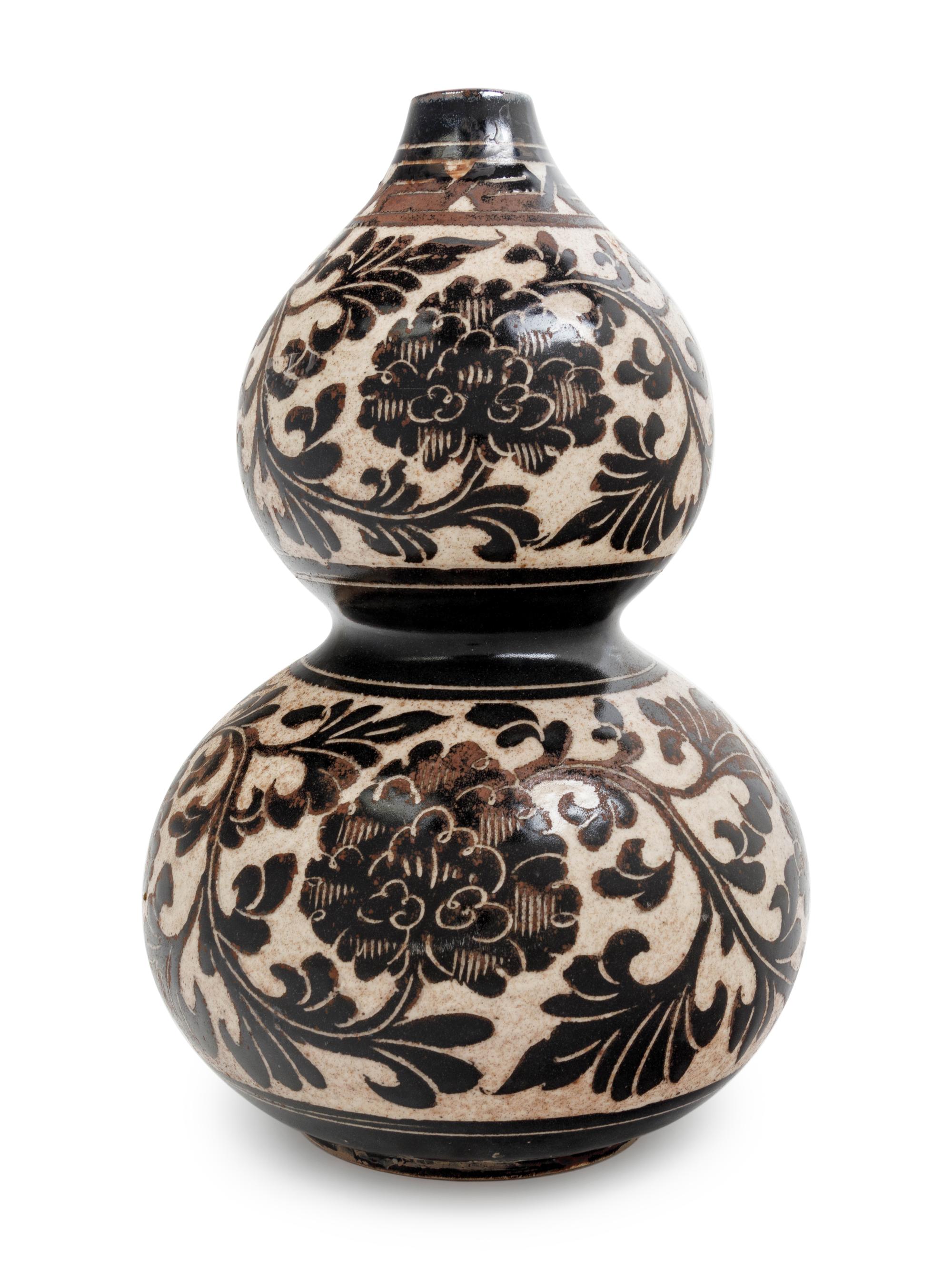 A Chinese Sgraffito White Ground Black Decorated Double Gourd Vase