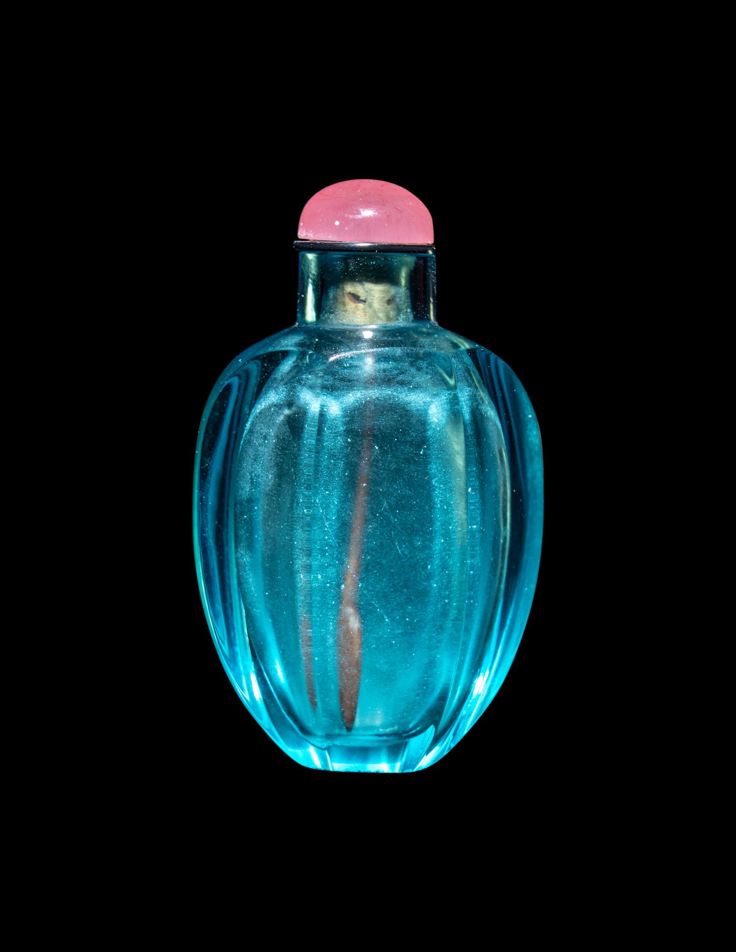 A Chinese Aquamarine Glass Faceted Snuff Bottle