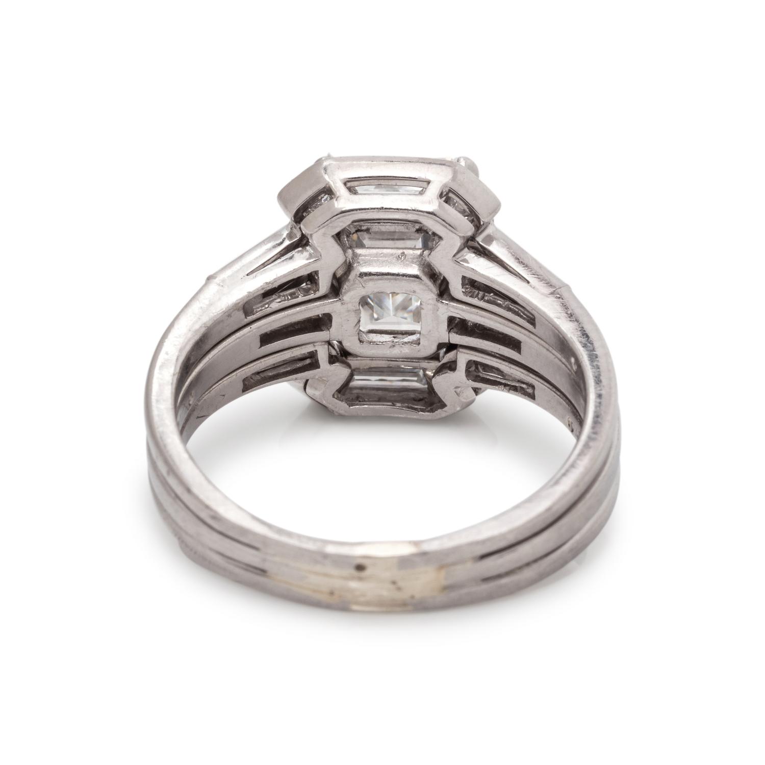 DIAMOND RING