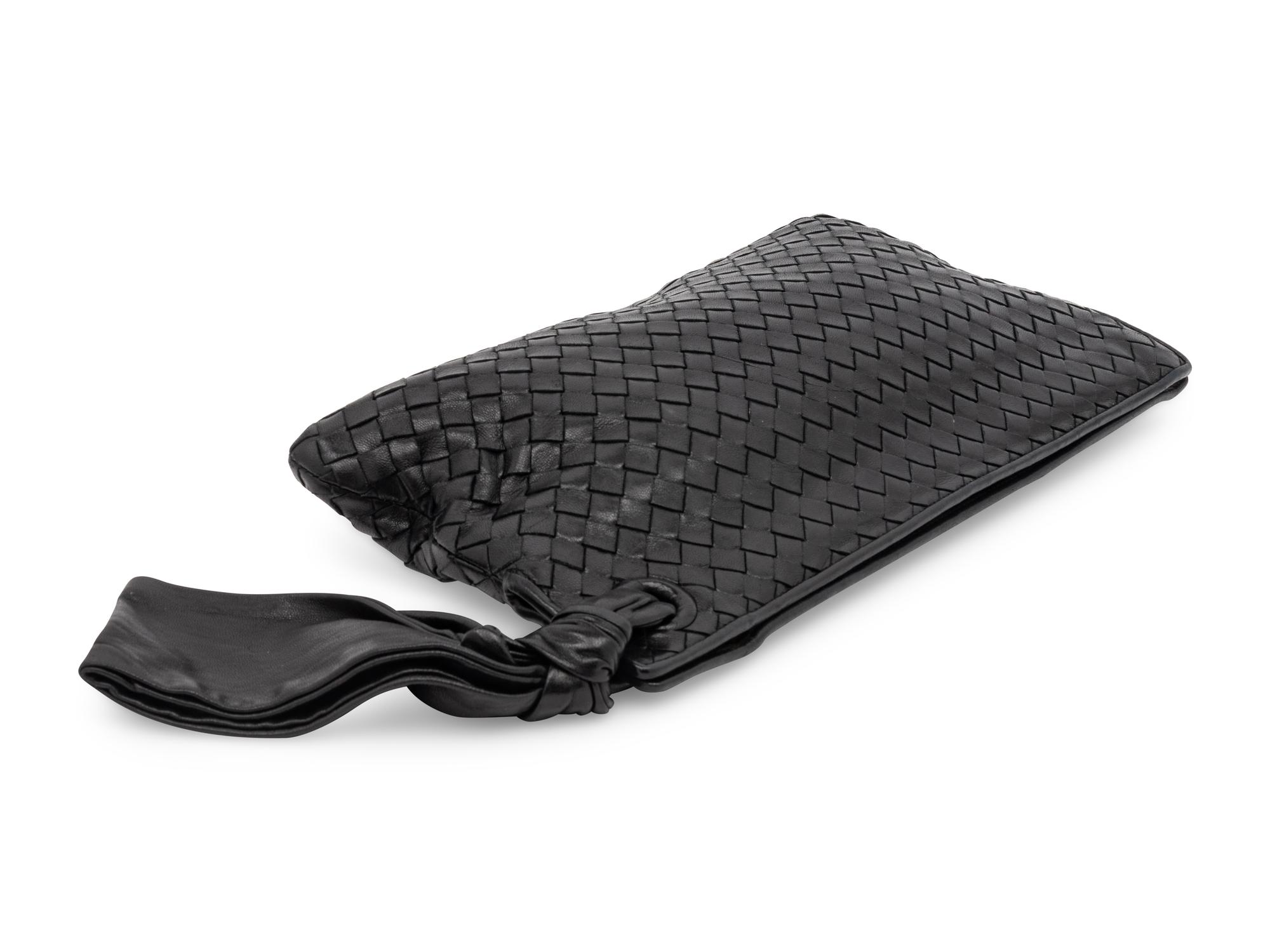 Bottega Veneta, Black Intrecciato Clutch