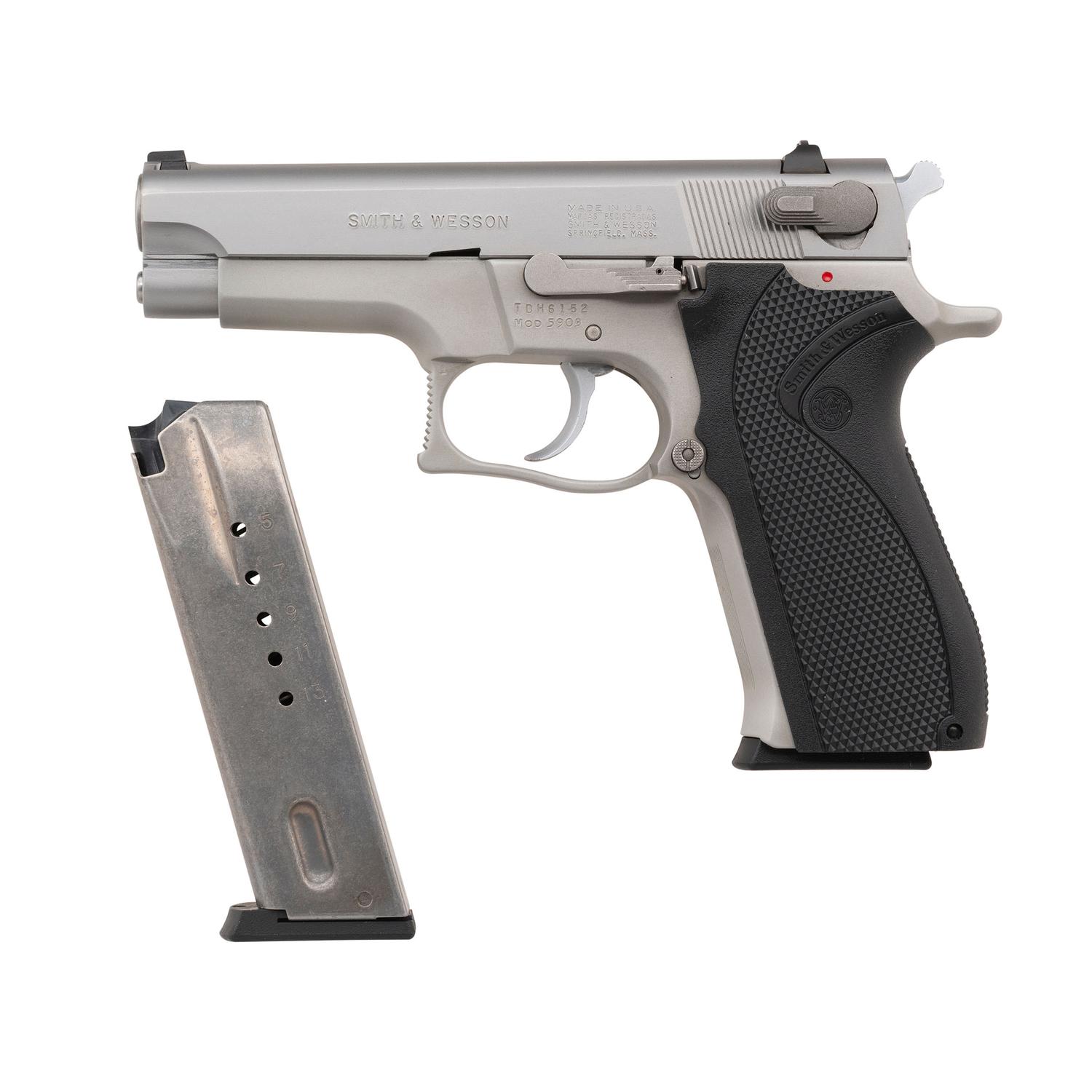 *Smith & Wesson Model 5903 in Box with Accessories
