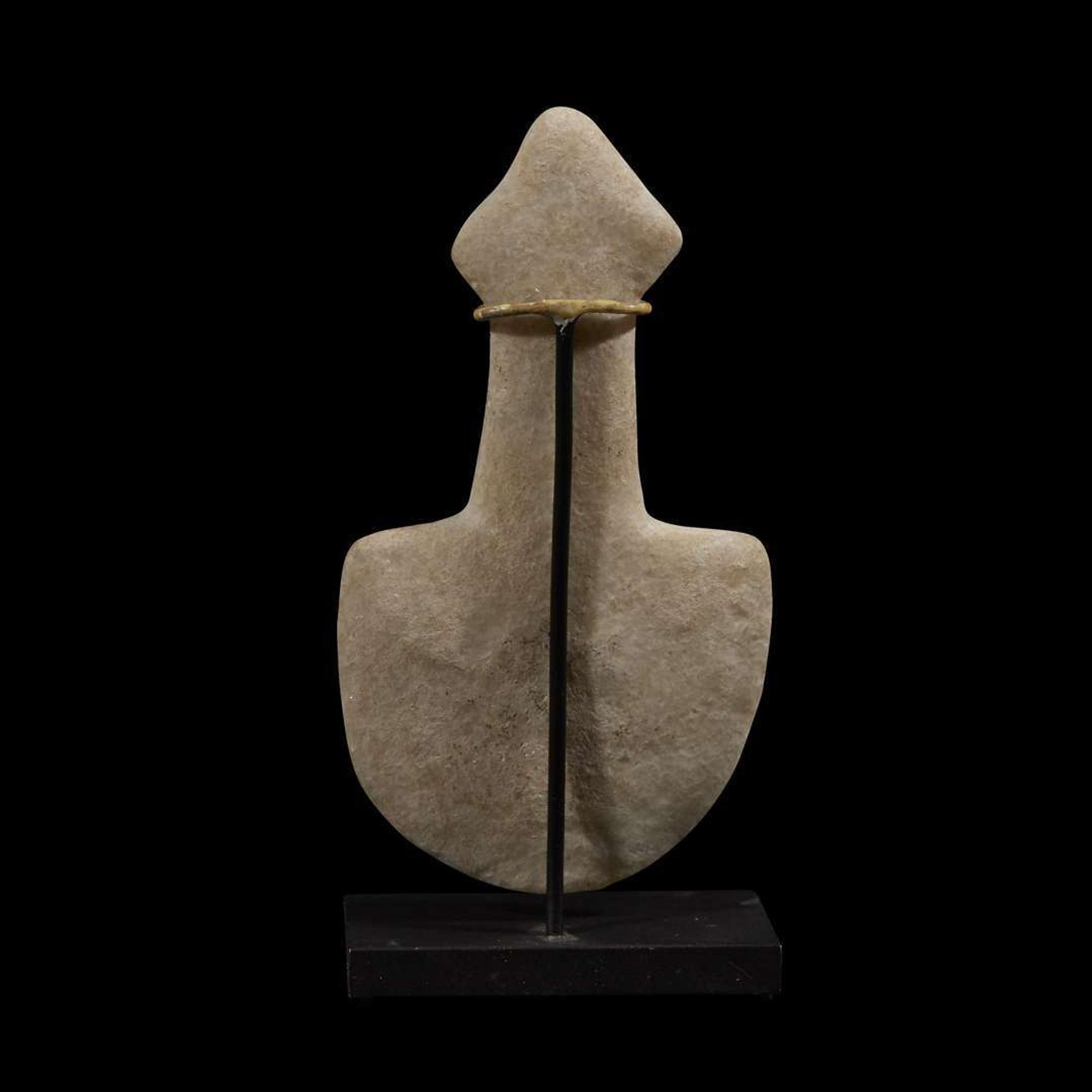 ANATOLIAN KUSURA IDOL C. 2700-2100 BC