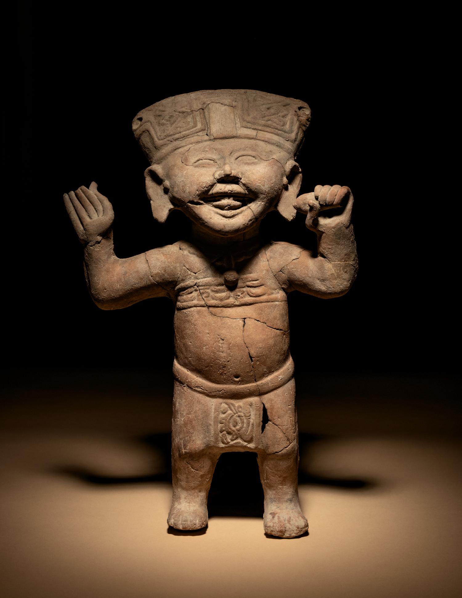 A Veracruz Sonriente Figure