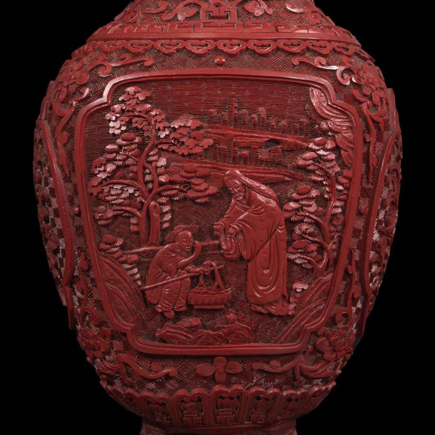 A pair of Chinese carved cinnabar lacquer vases 朱漆花樽一对 19th/20th century ???????