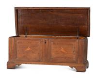 A Poplar and Pine Hummingbird-Inlaid Blanket Chest