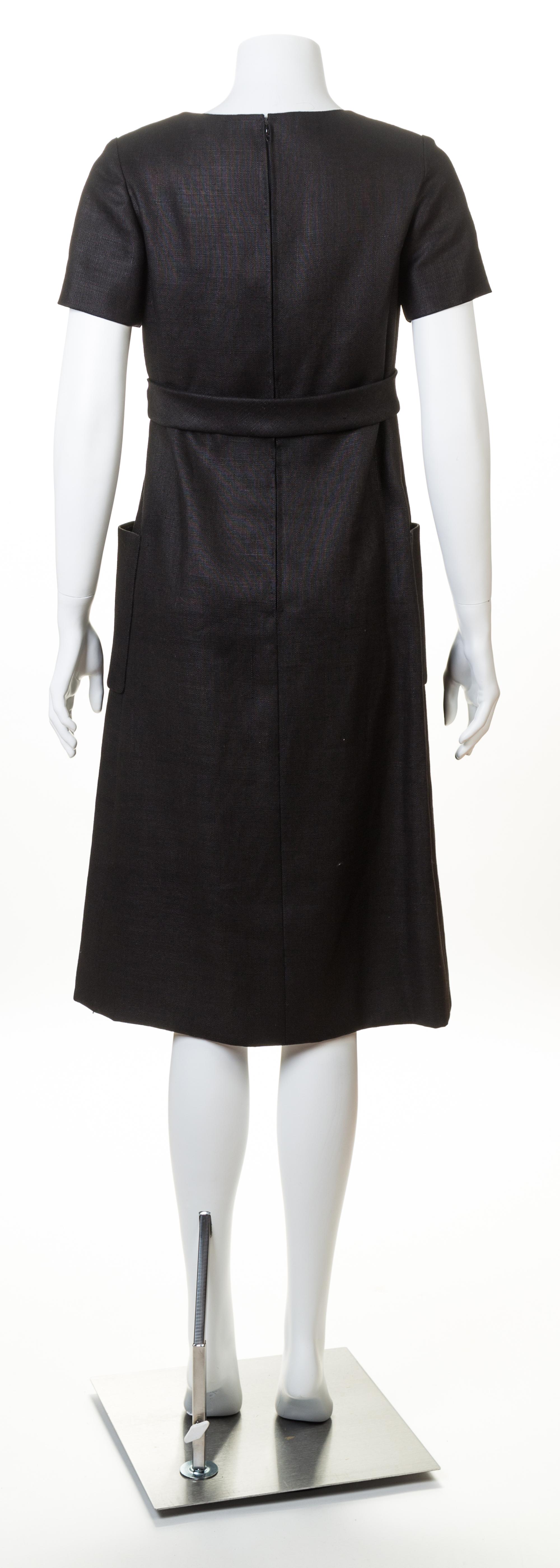 A Norell-Tassell Black Heavy Linen Dress, No size.