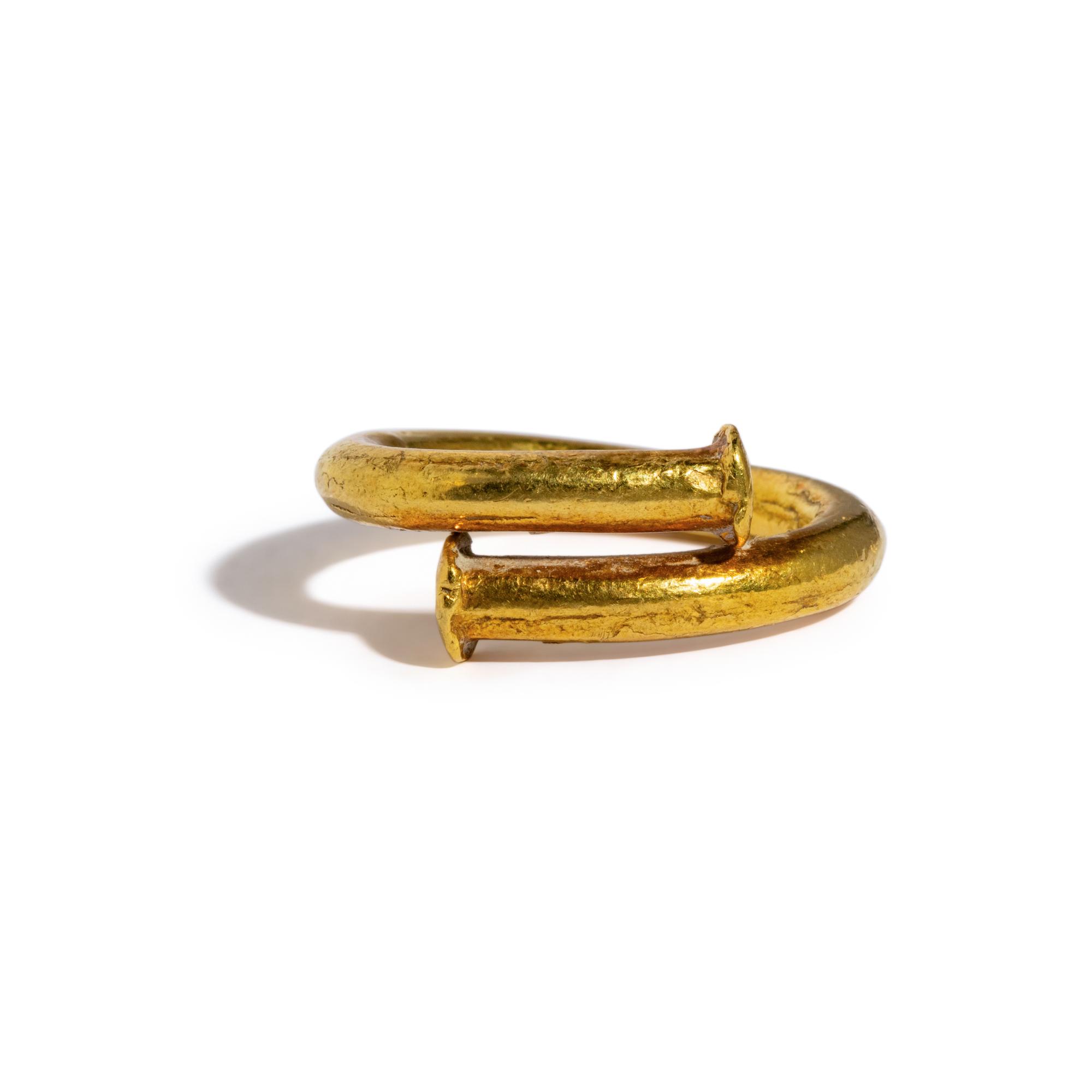 An Achaemenid or Greek Gold Hair Ring