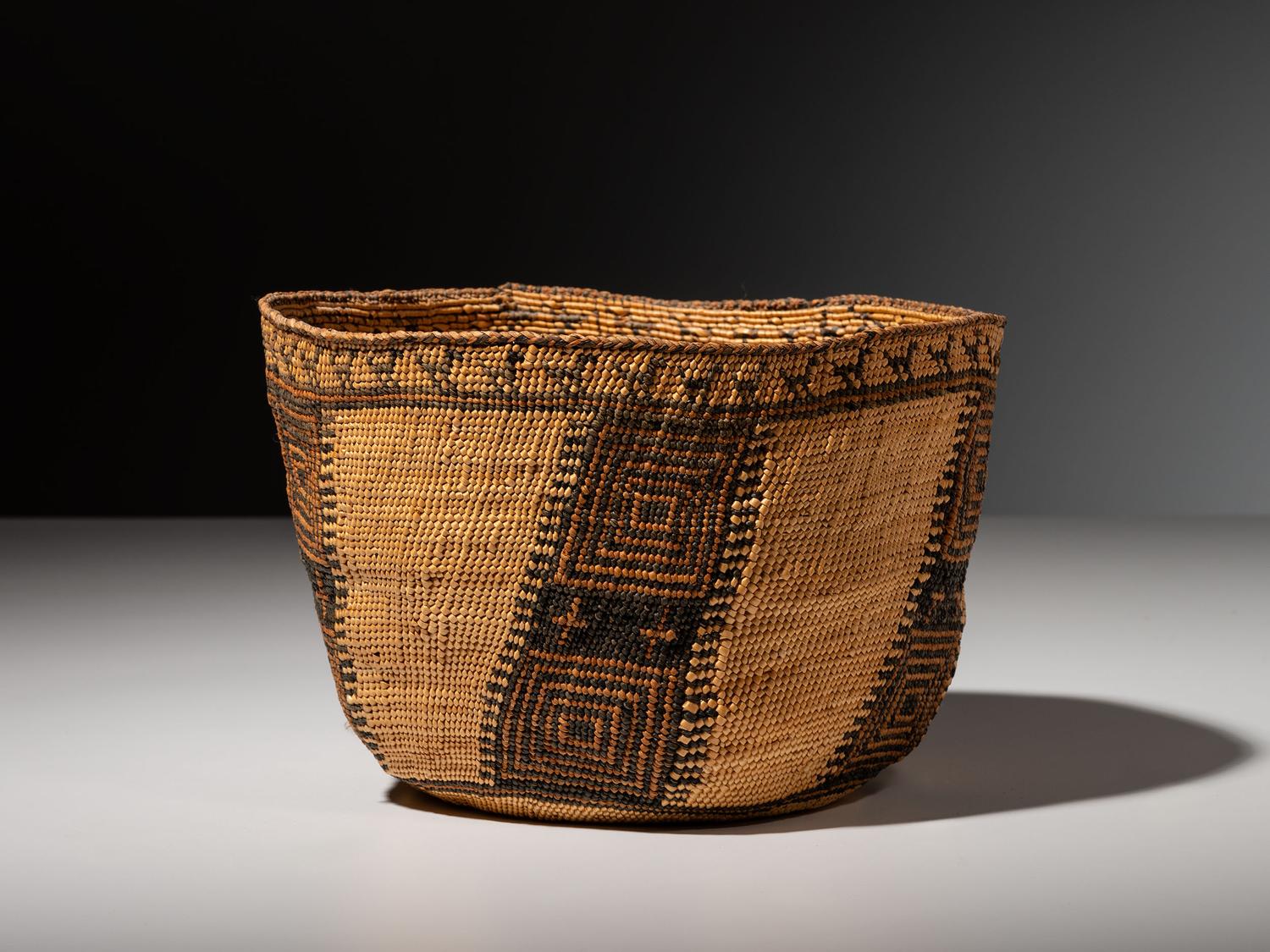 Skokomish Figural Basket, with Dogs
