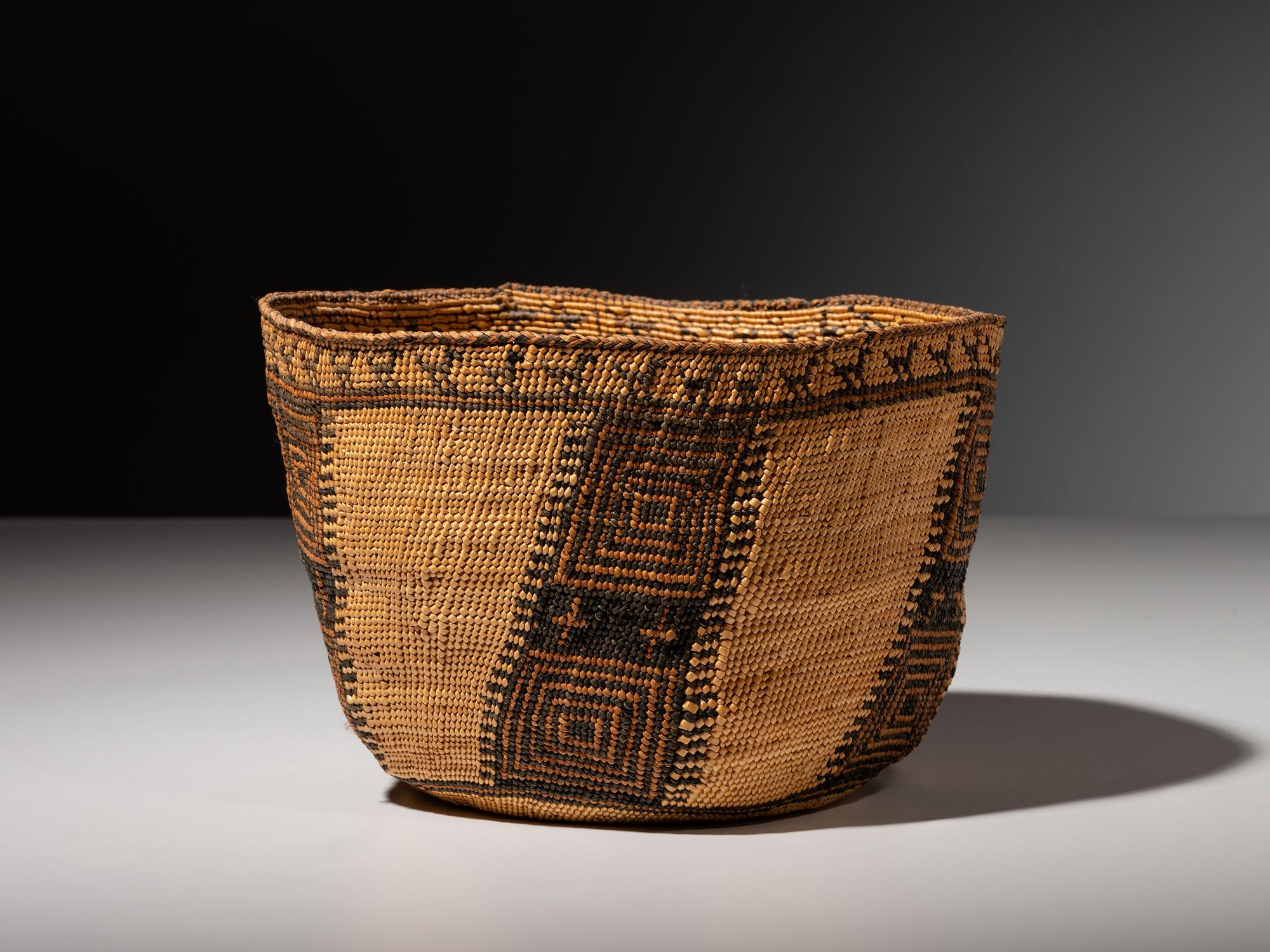 Skokomish Figural Basket, with Dogs