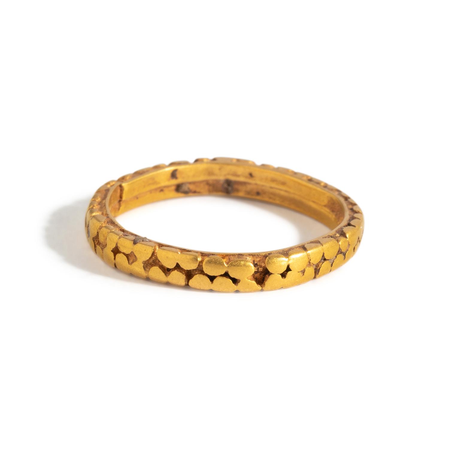 A Byzantine Gold Textured Finger Ring