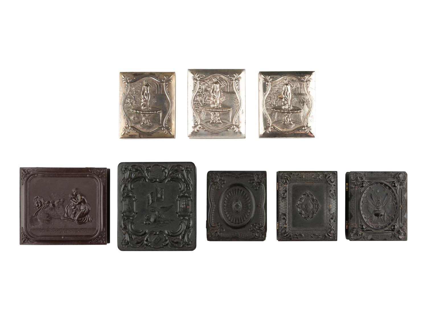 [EARLY PHOTOGRAPHY]. 21 assorted Union cases, some containing images.