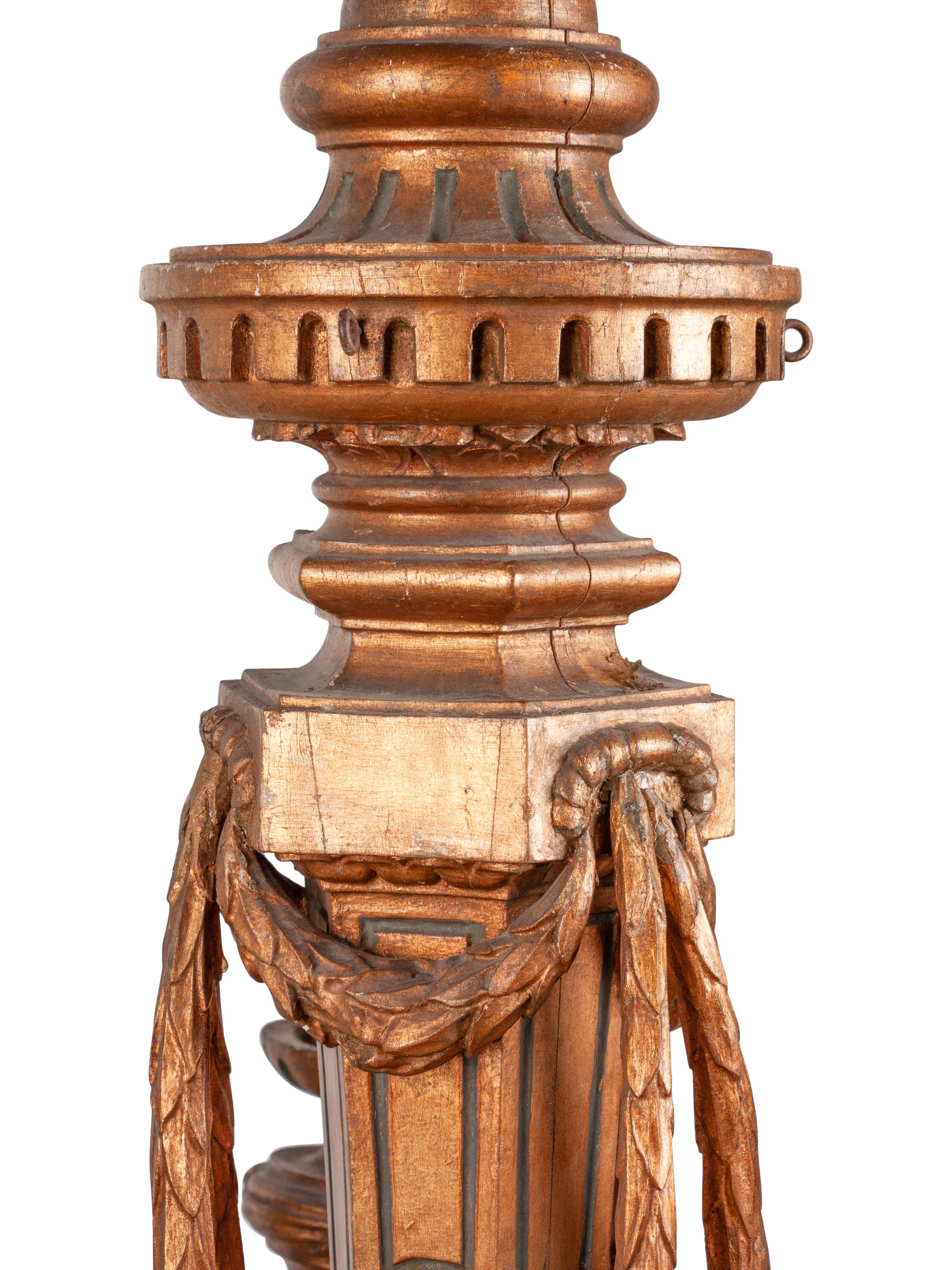 An Italian Baroque Style Giltwood Six-Light Chandelier
