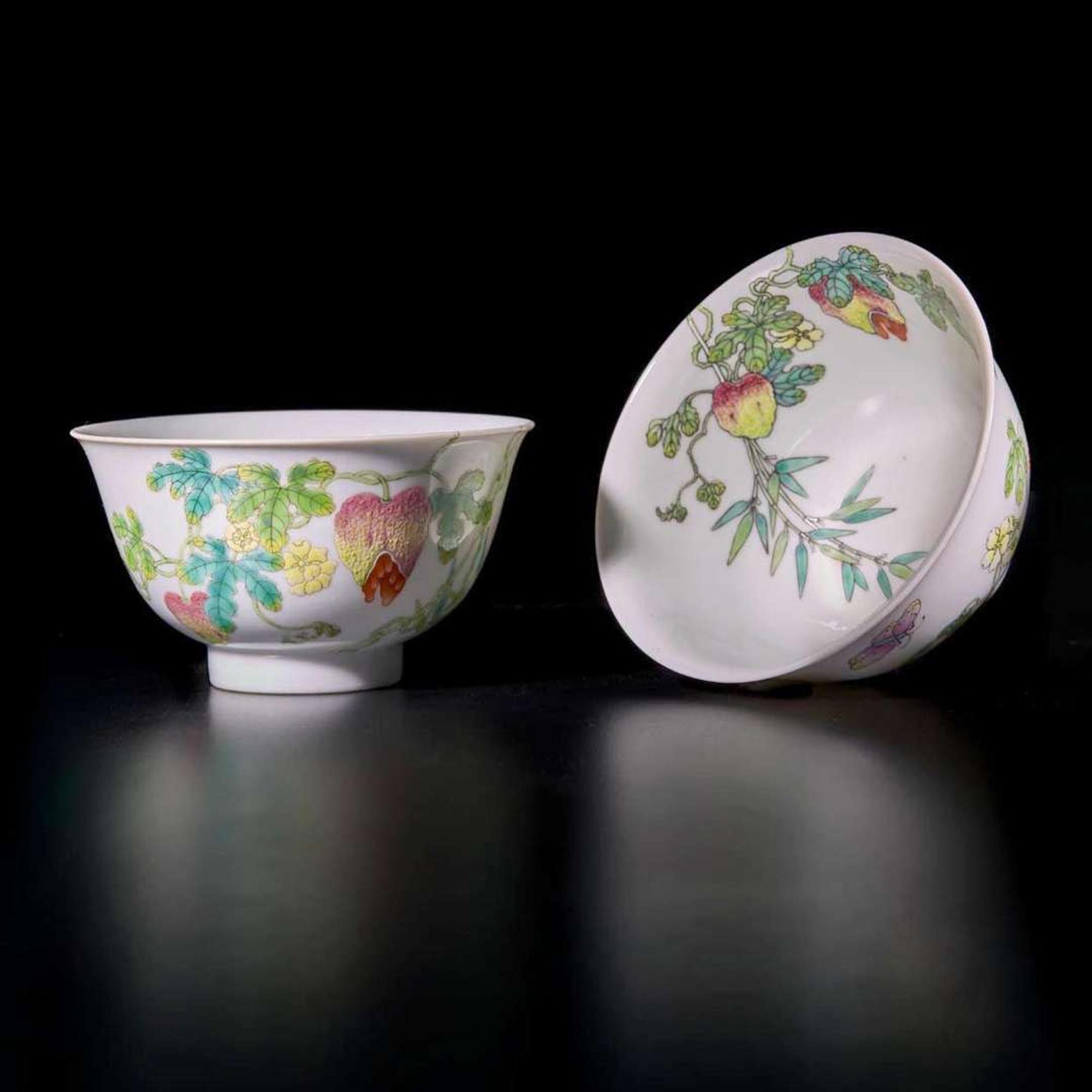 A fine pair of Chinese famille rose-decorated "Balsam-Pear" bowls 粉彩過枝癩瓜紋盌一對 Jiaqing six-character seal mark and of the period ????? ? ??