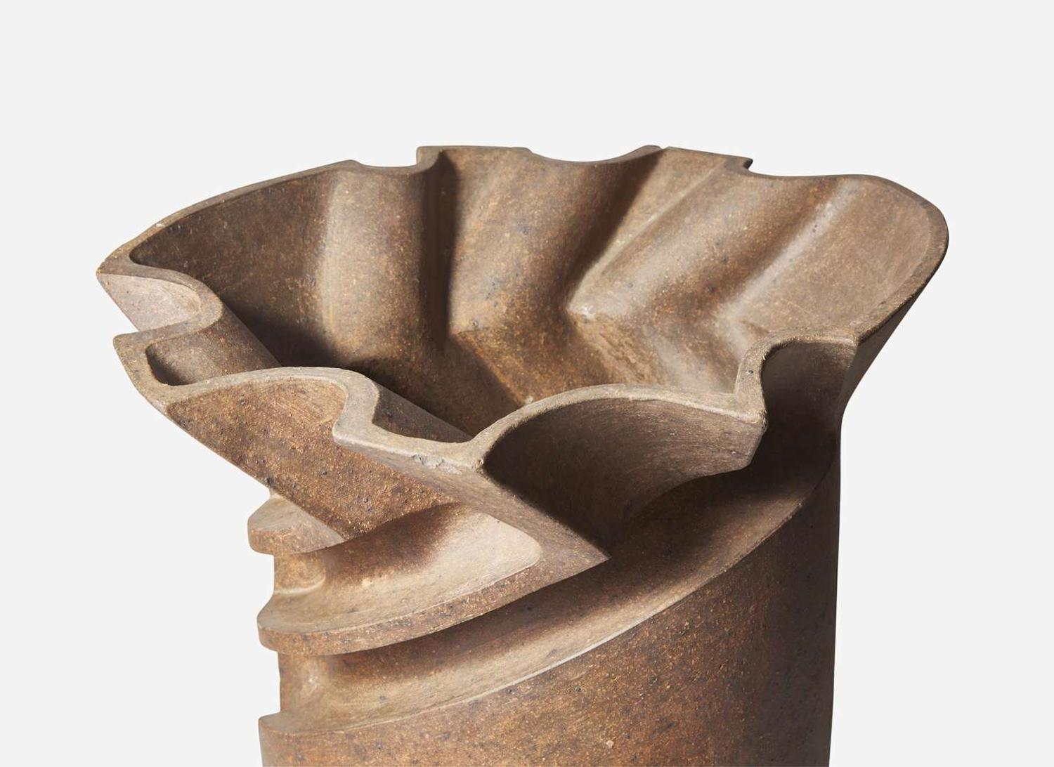 William Daley, Vertical Floor Pot