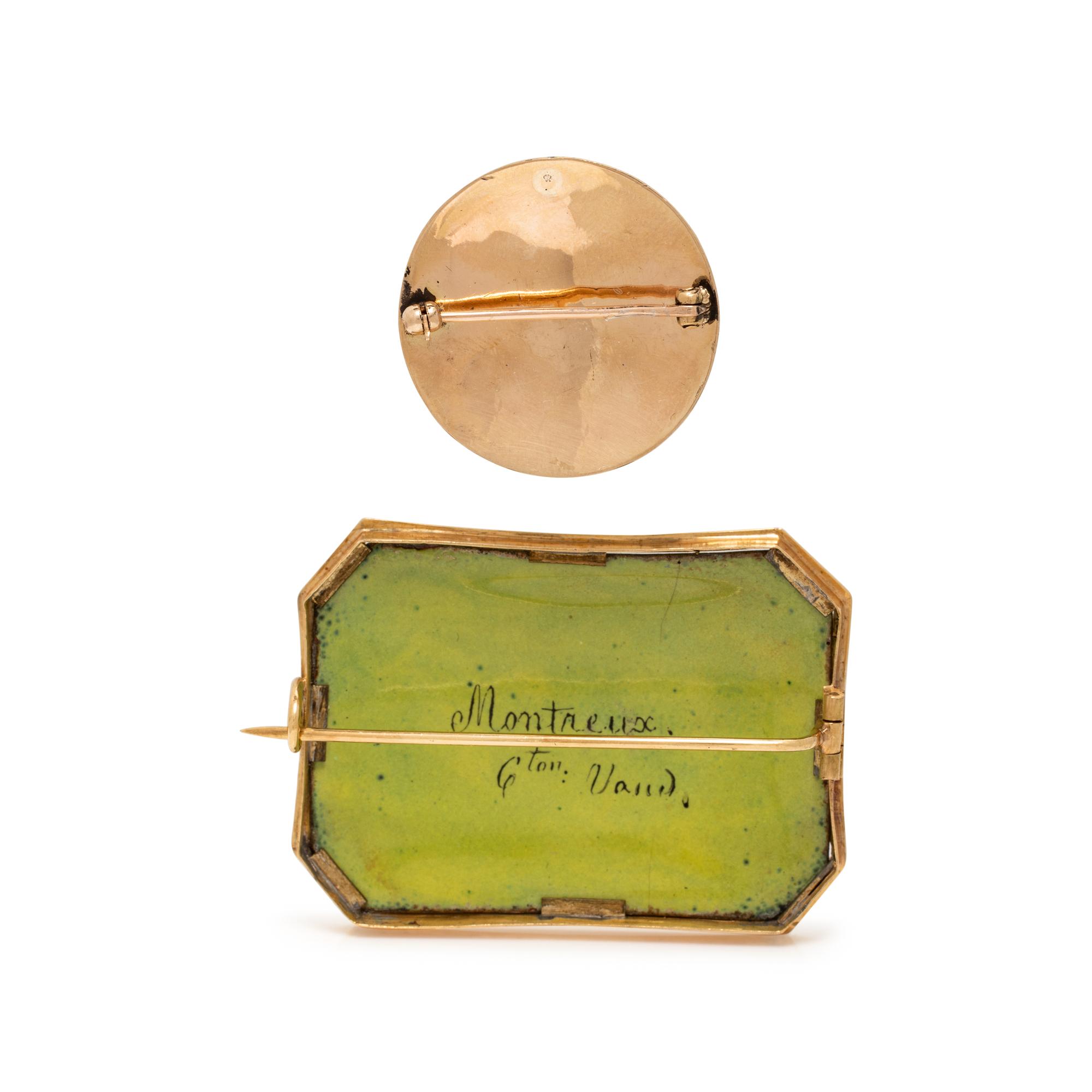 COLLECTION OF YELLOW GOLD BROOCHES