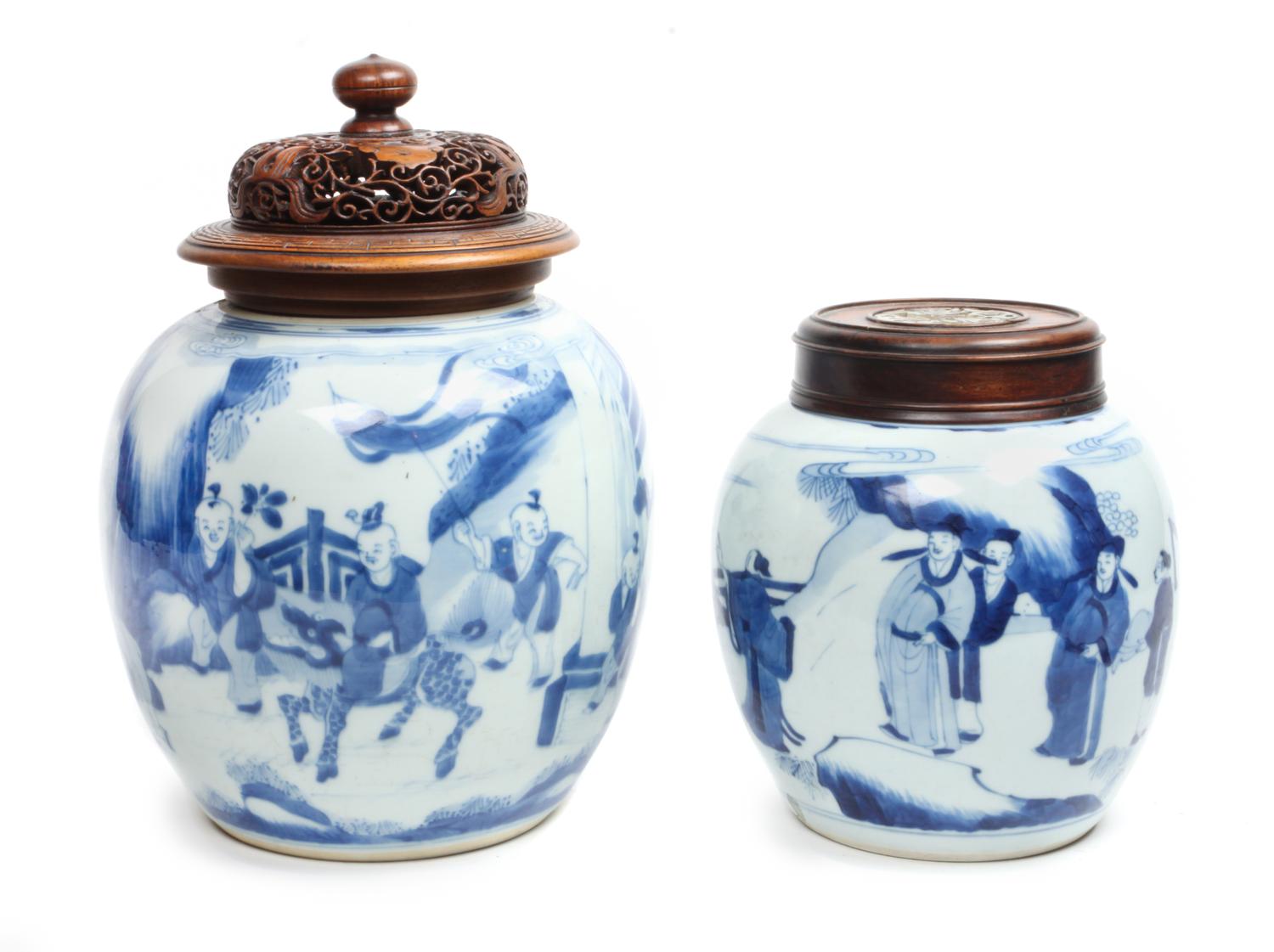 A Pair of Blue and White Porcelain Ginger Jars Height of taller 11 1/2 inches (with cover). — KANGXI PERIOD (1661-1722)