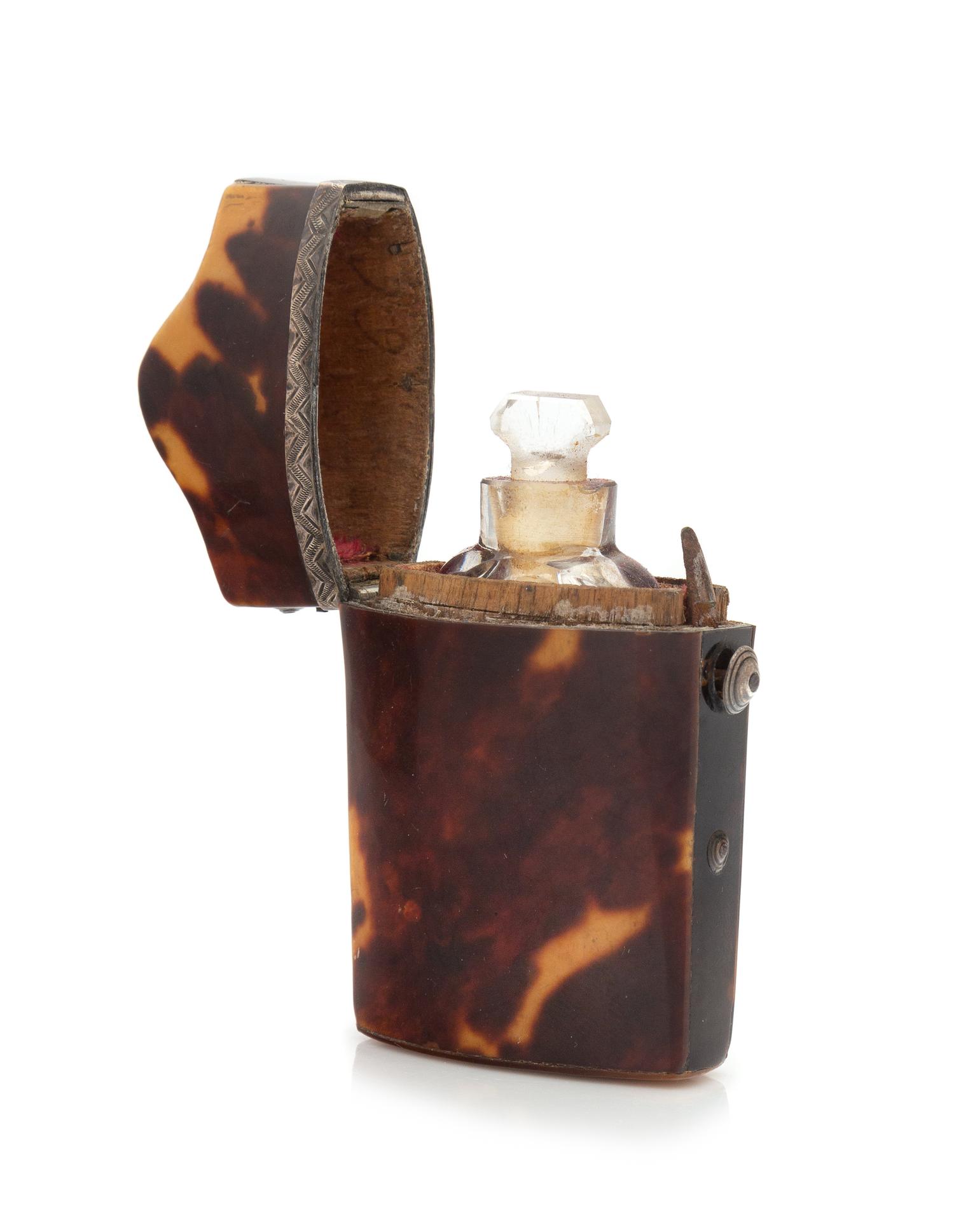 A Victorian Silver Mounted Tortoise Shell Scent Bottle Caddy Height 2 1/2 inches. — 19TH CENTURY