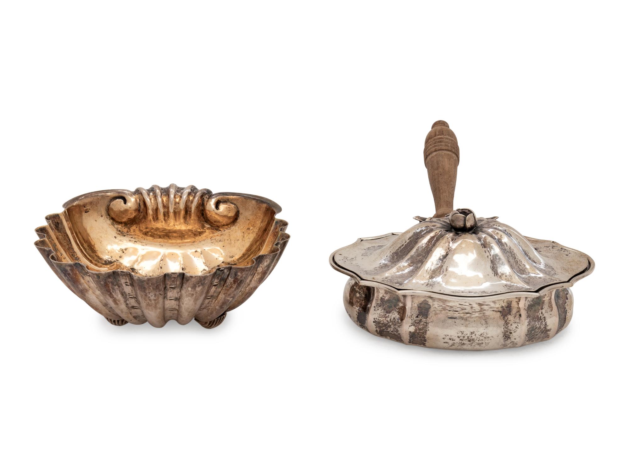 An Italian Silver Shell Bowl and an Italian Silver Waiter