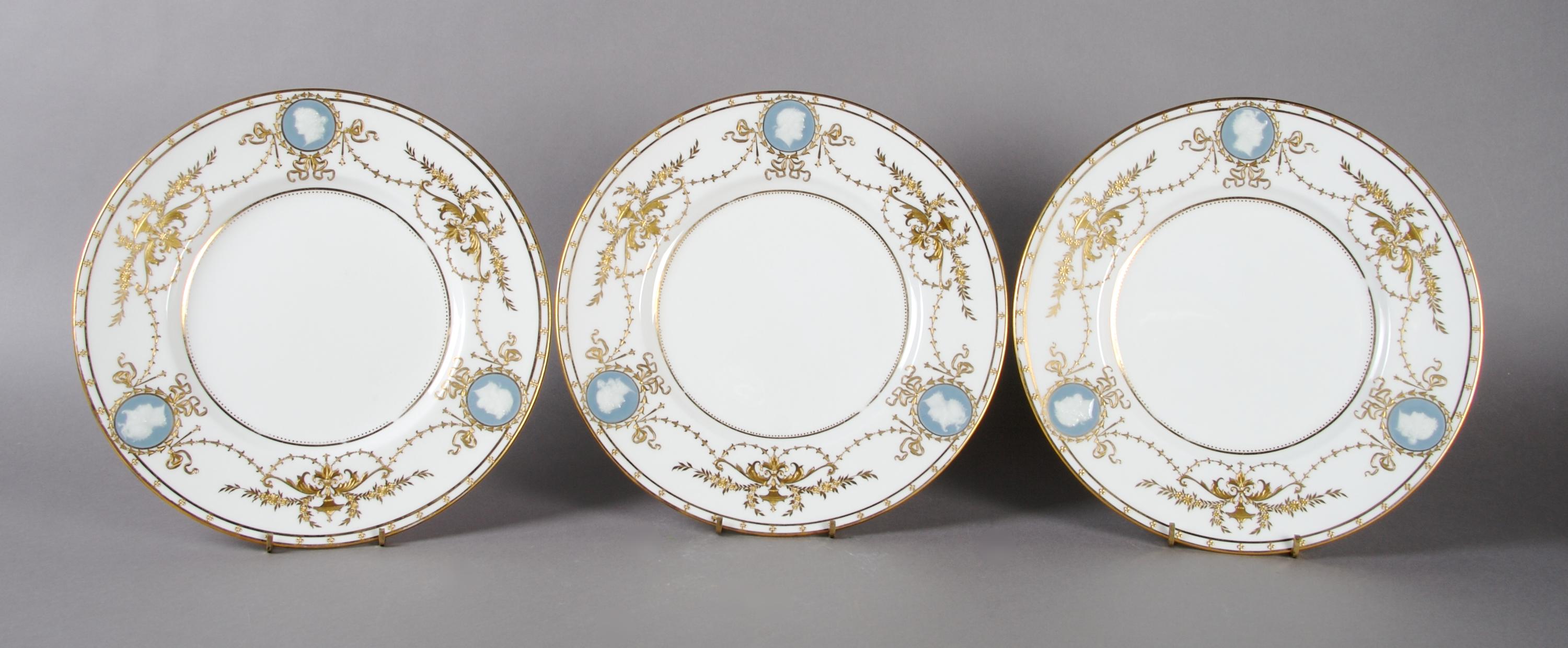 A Group of Twelve Mintons Pate-sur-Pate Dinner Plates, Diameter 10 1/4 inches.