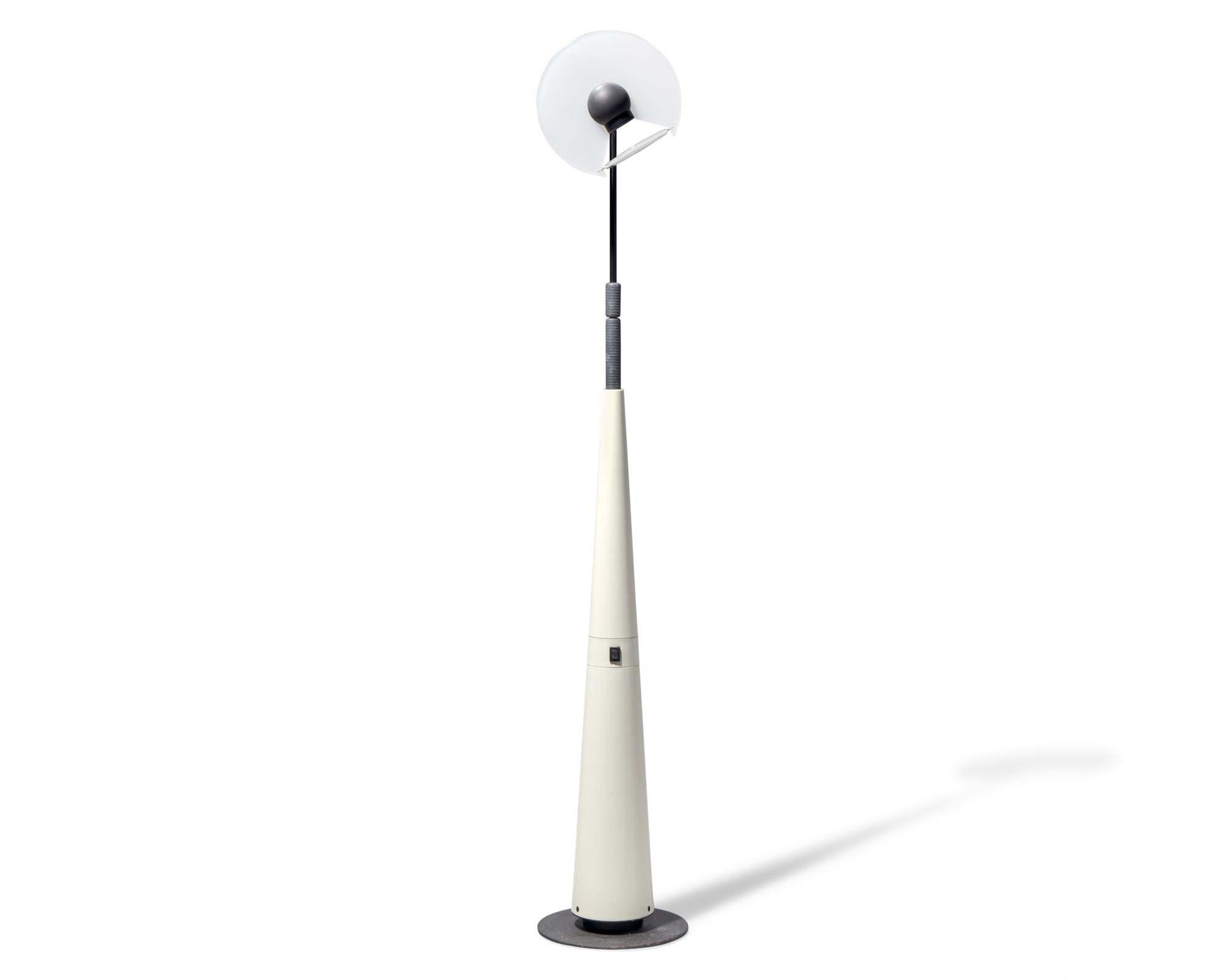 Telescopic floor lamp ‘Club 1195’ c. 1985 for Arteluce Italy
