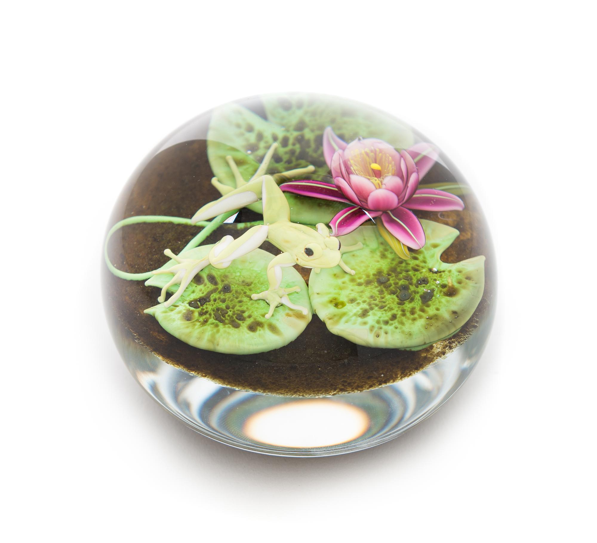 Jim Donofrio, (American), Frog paperweight, 1996