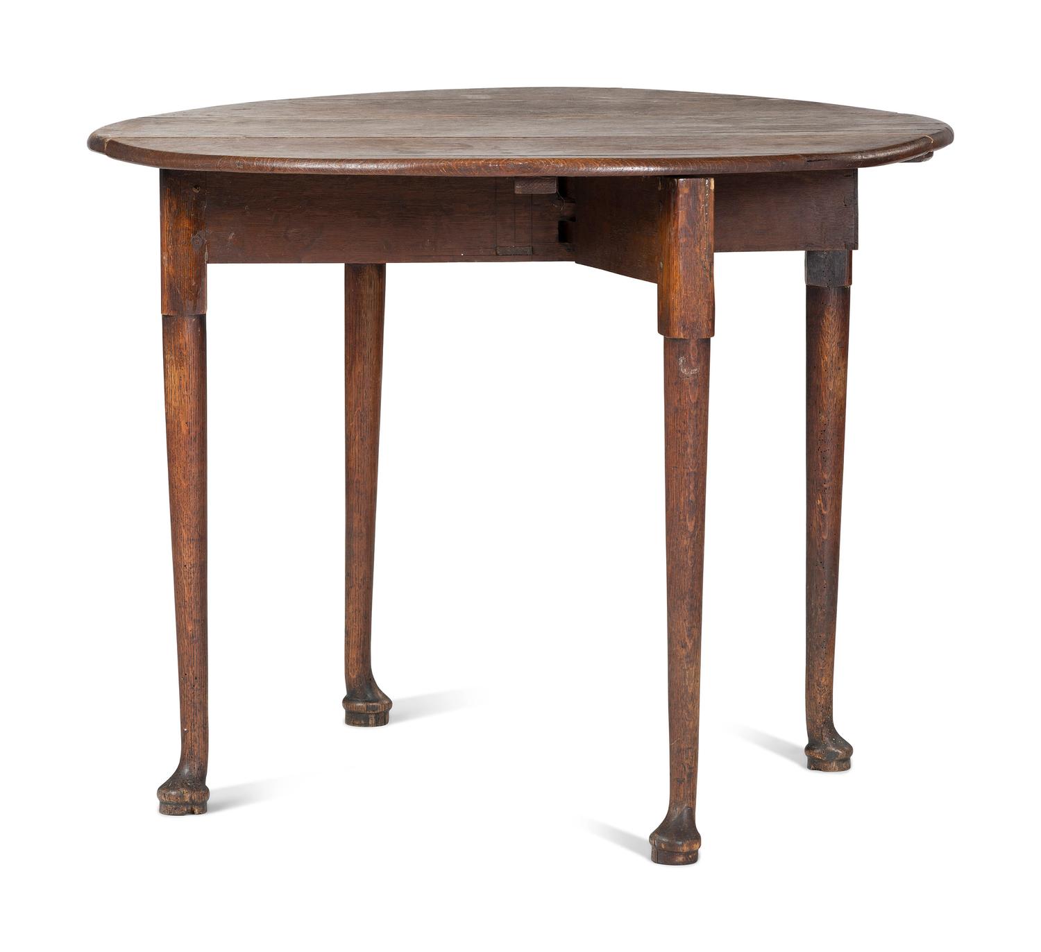 A Queen Anne Oak Drop-Leaf Dining Table