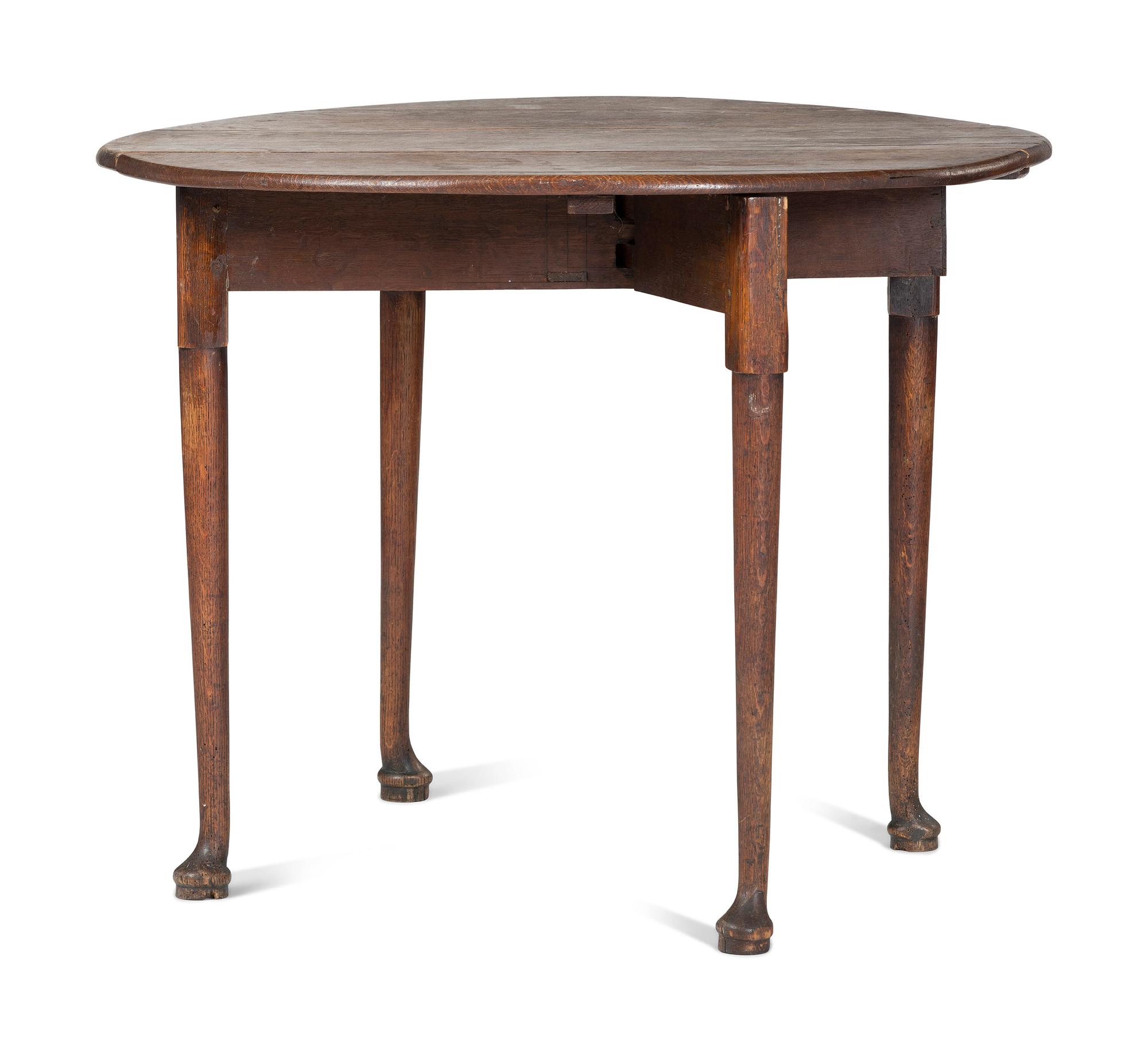 A Queen Anne Oak Drop-Leaf Dining Table